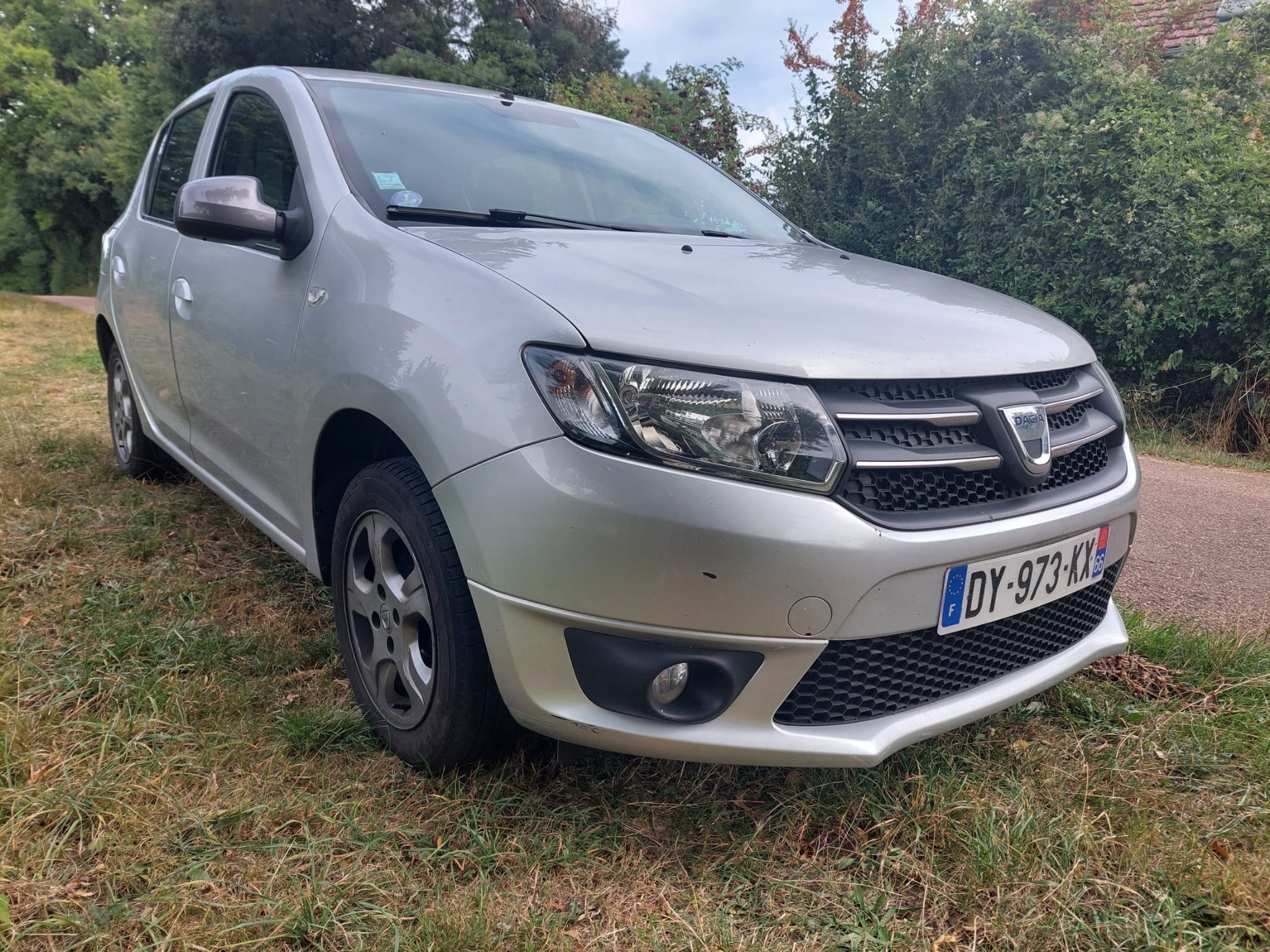 Dacia Sandero  Libre service 24/7 !!, 2015, Essence 95