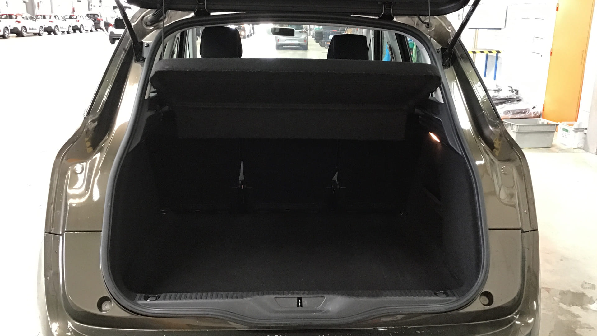 Citroen C4 Picasso Monospace familial avec Audio Bluetooth