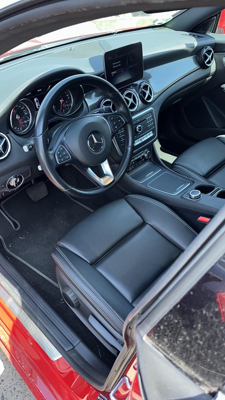 Mercedes Clase CLA con GPS