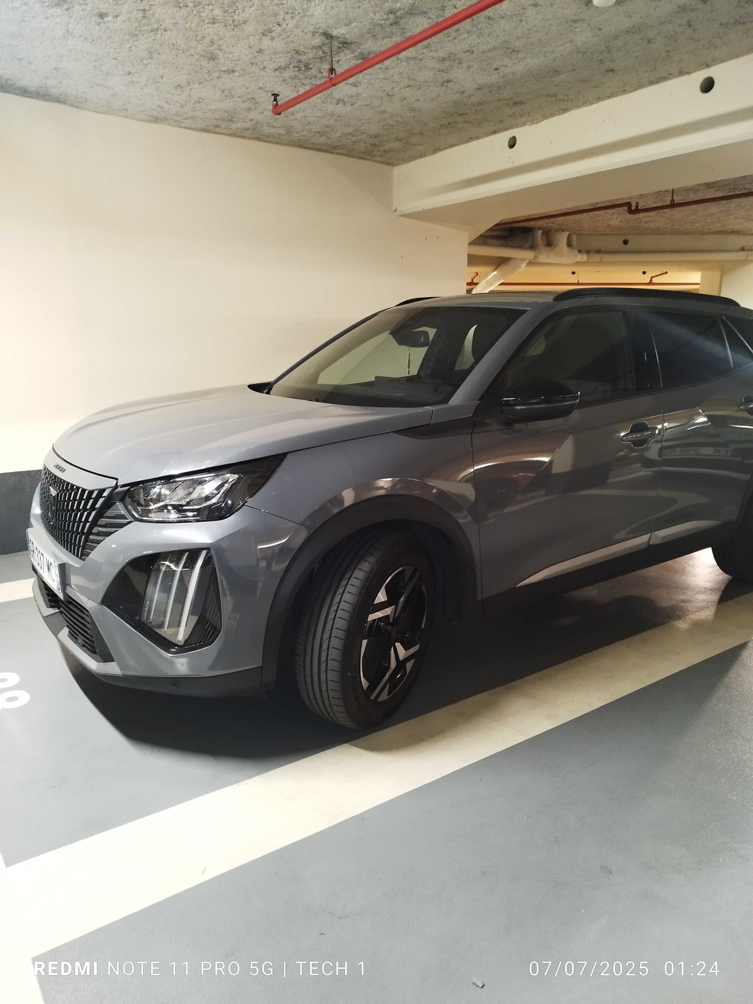 Peugeot 2008 avec Entrée audio / iPod