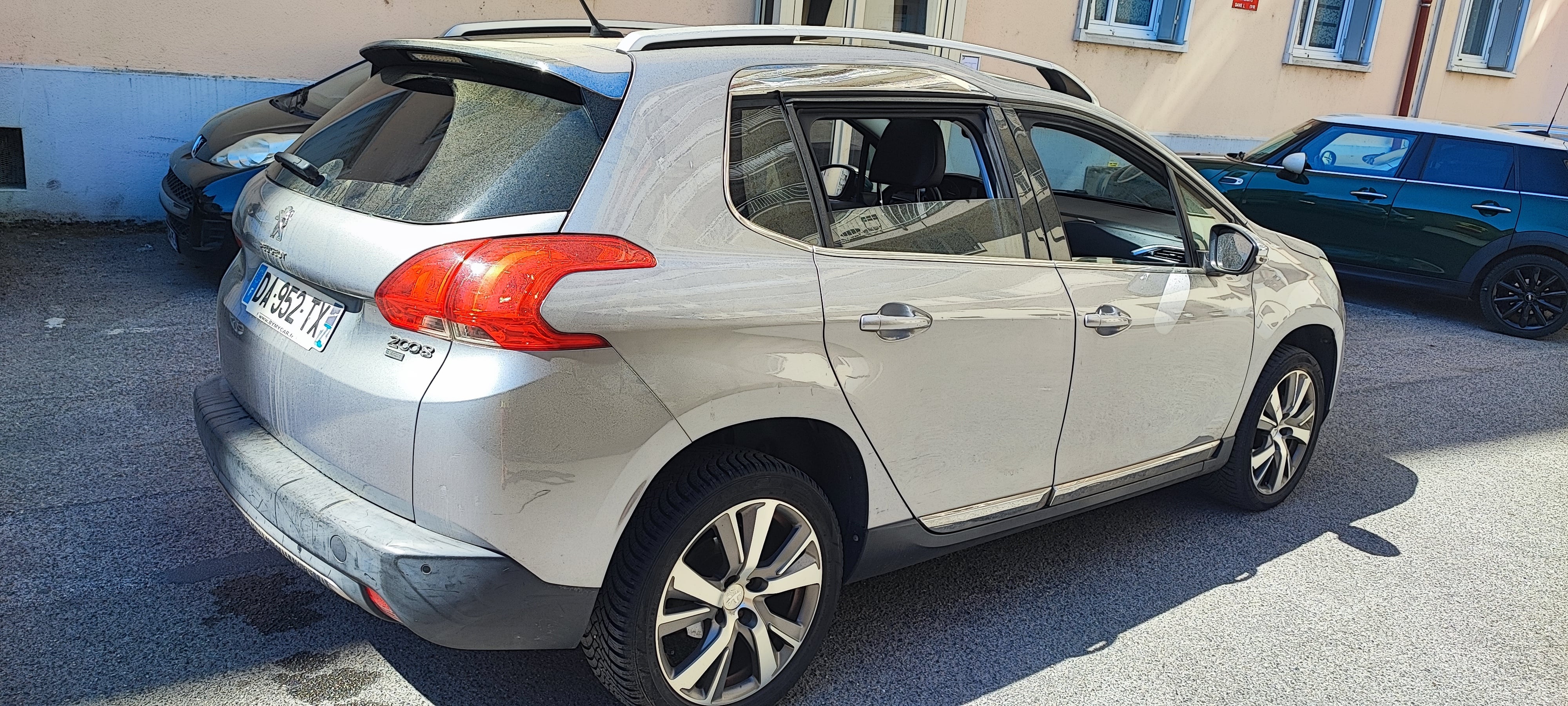 Peugeot 2008 avec GPS