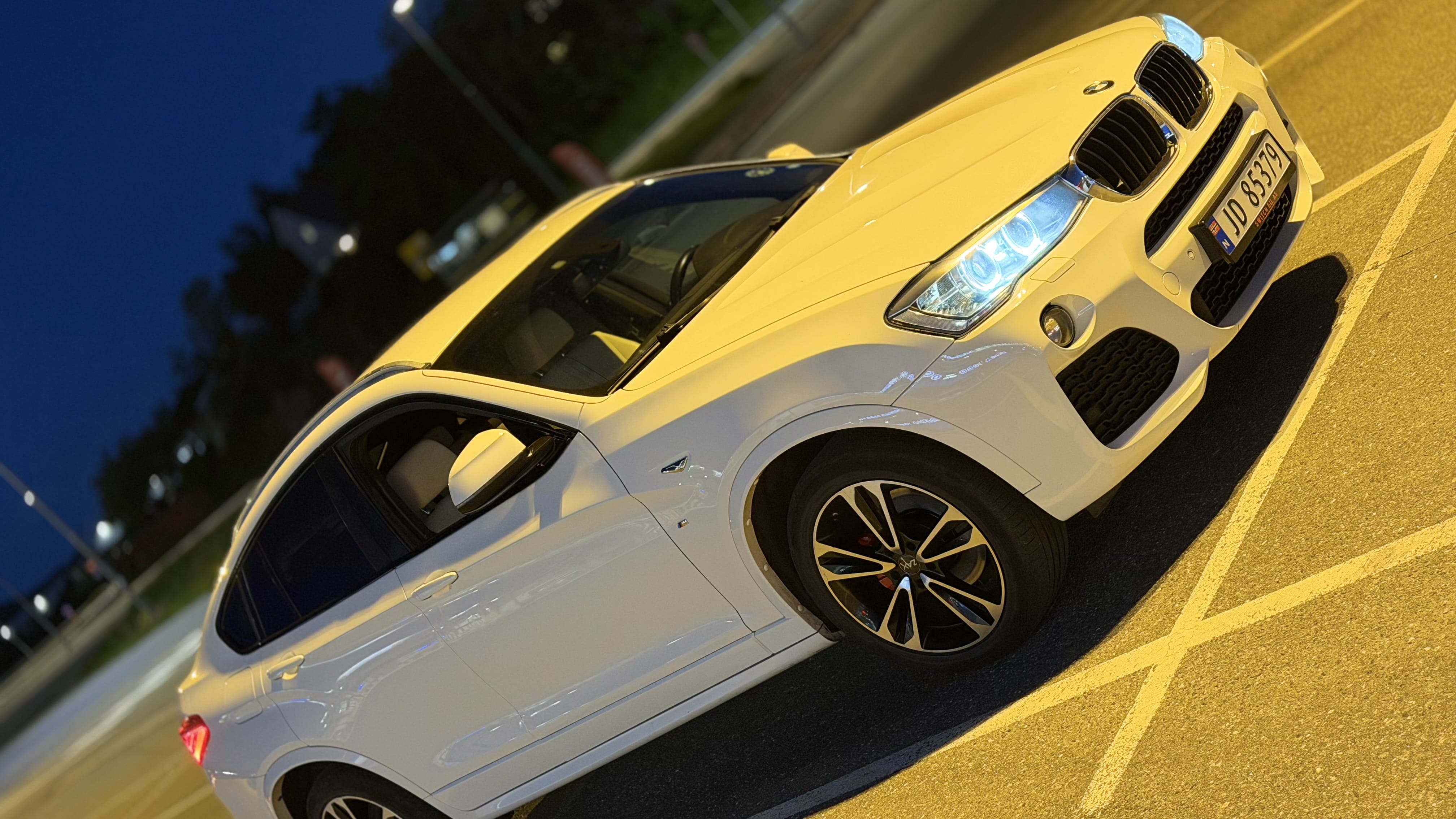 BMW X4 med Ryggekamera