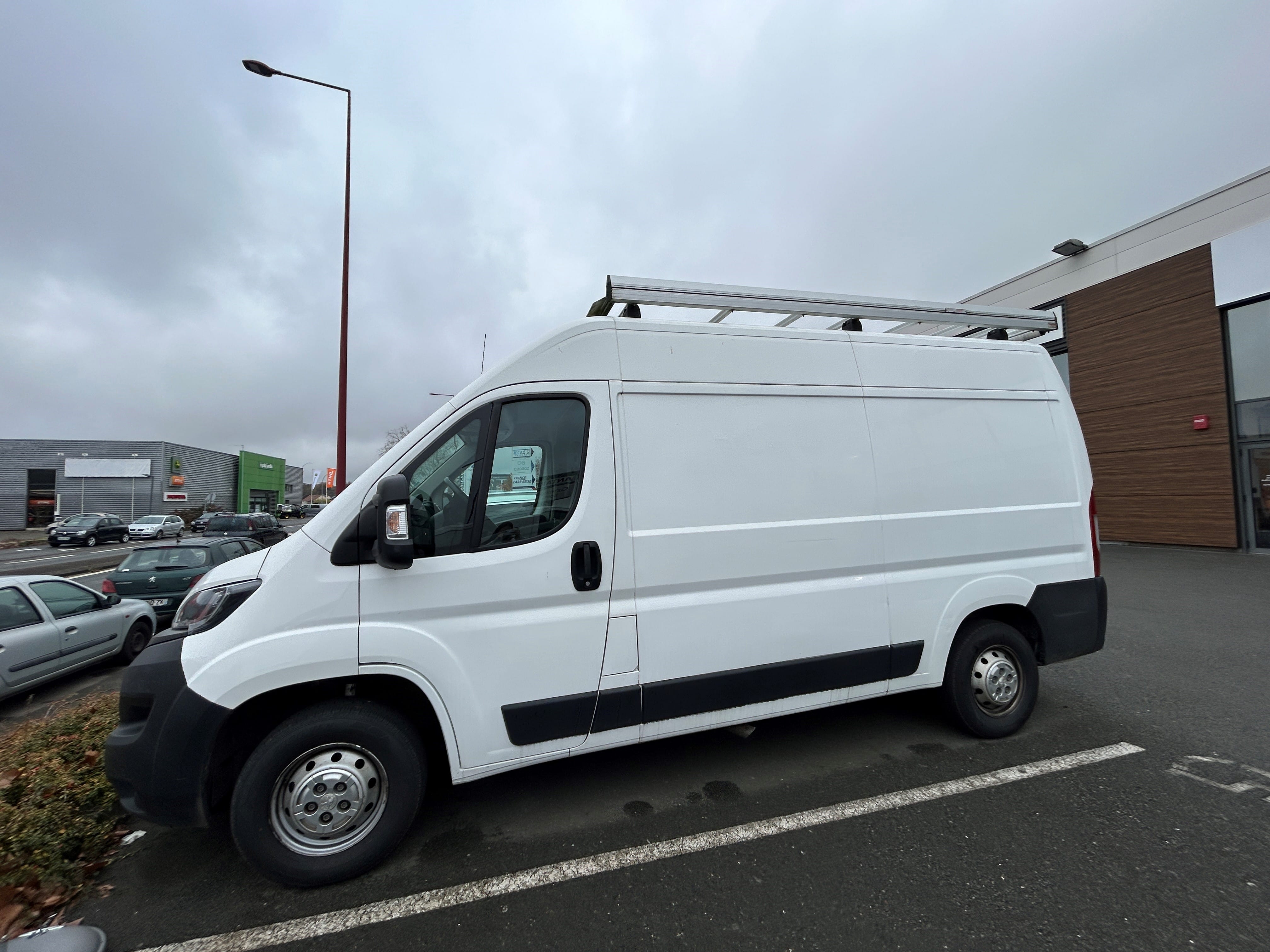Peugeot Boxer avec Climatisation