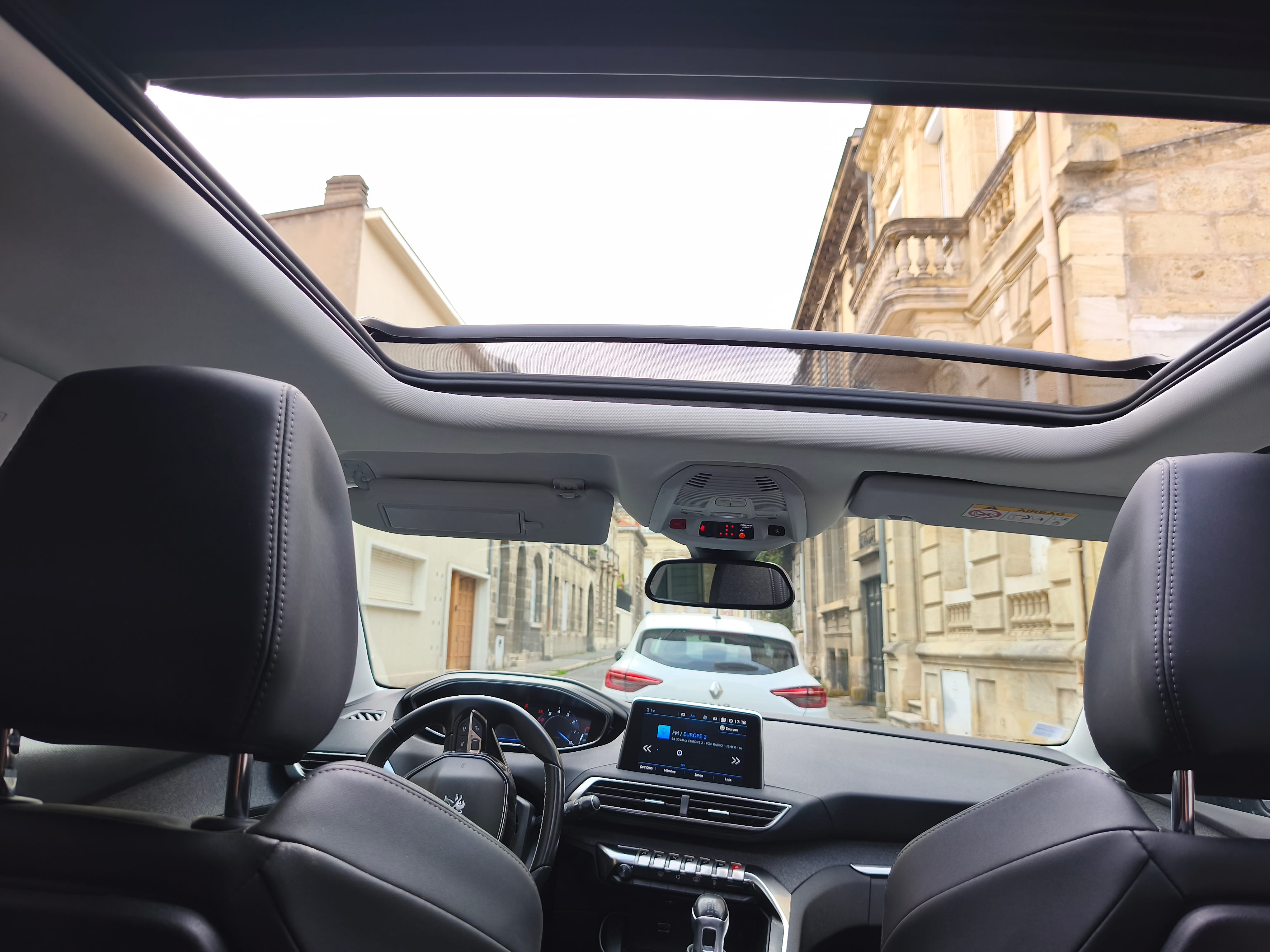 Peugeot 5008 avec Android Auto