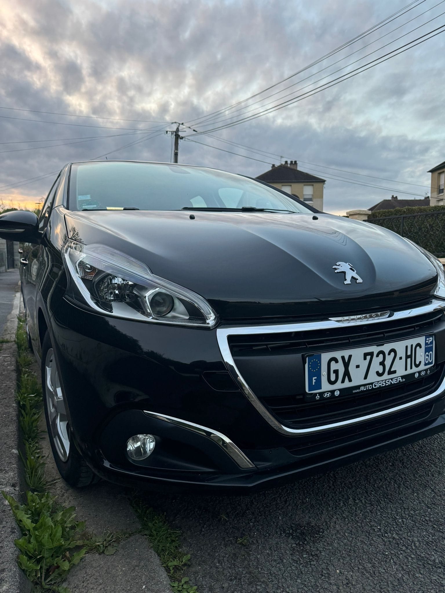 Peugeot 208, 2016, Essence 98