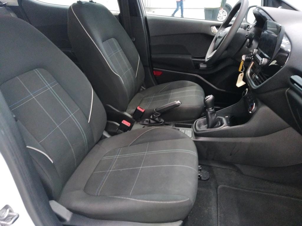 Ford Fiesta avec Régulateur de vitesse