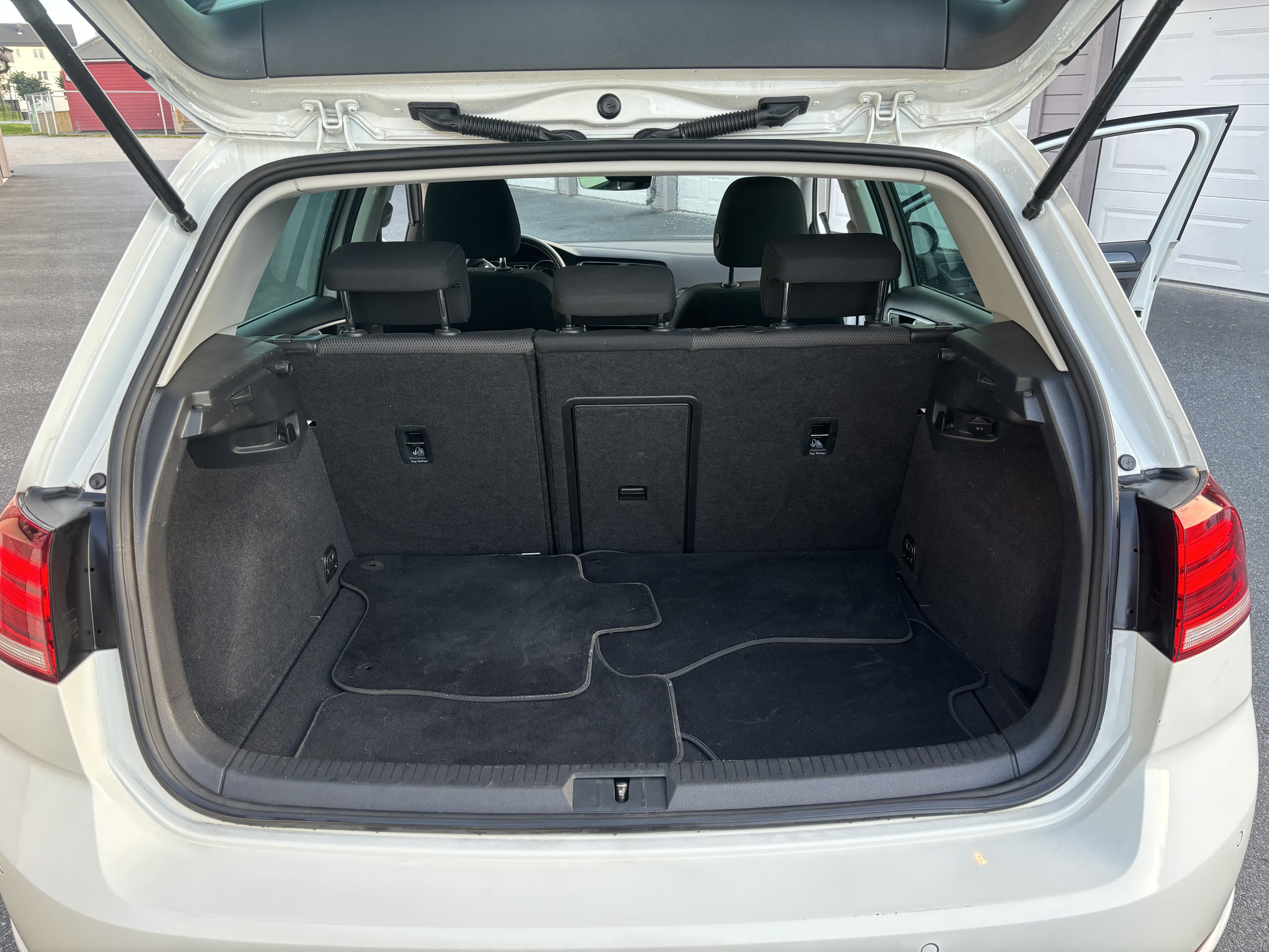 Volkswagen e-Golf med Bluetooth audio
