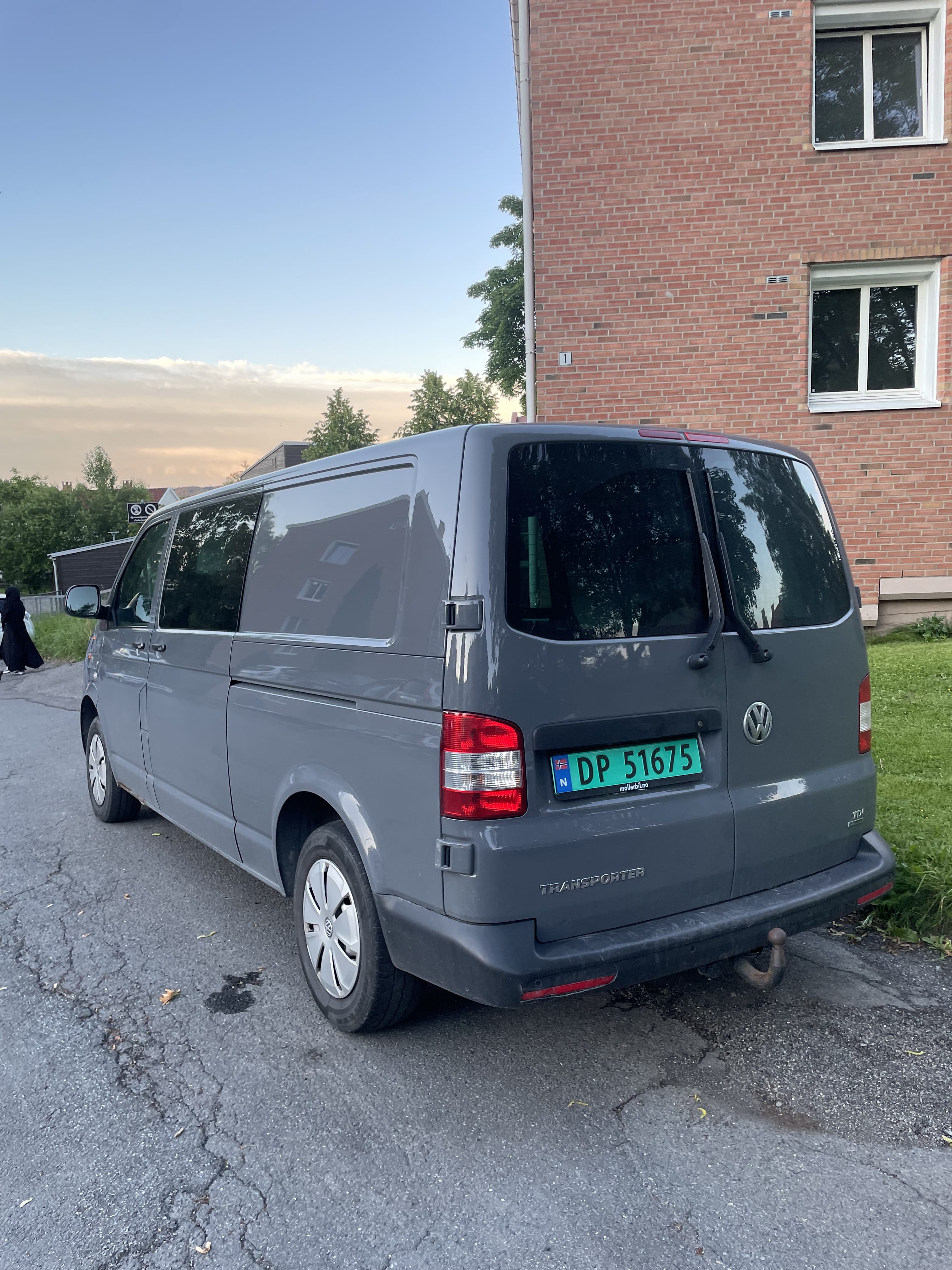 Volkswagen Transporter 2.0 TDI automat gir con Control de velocidad