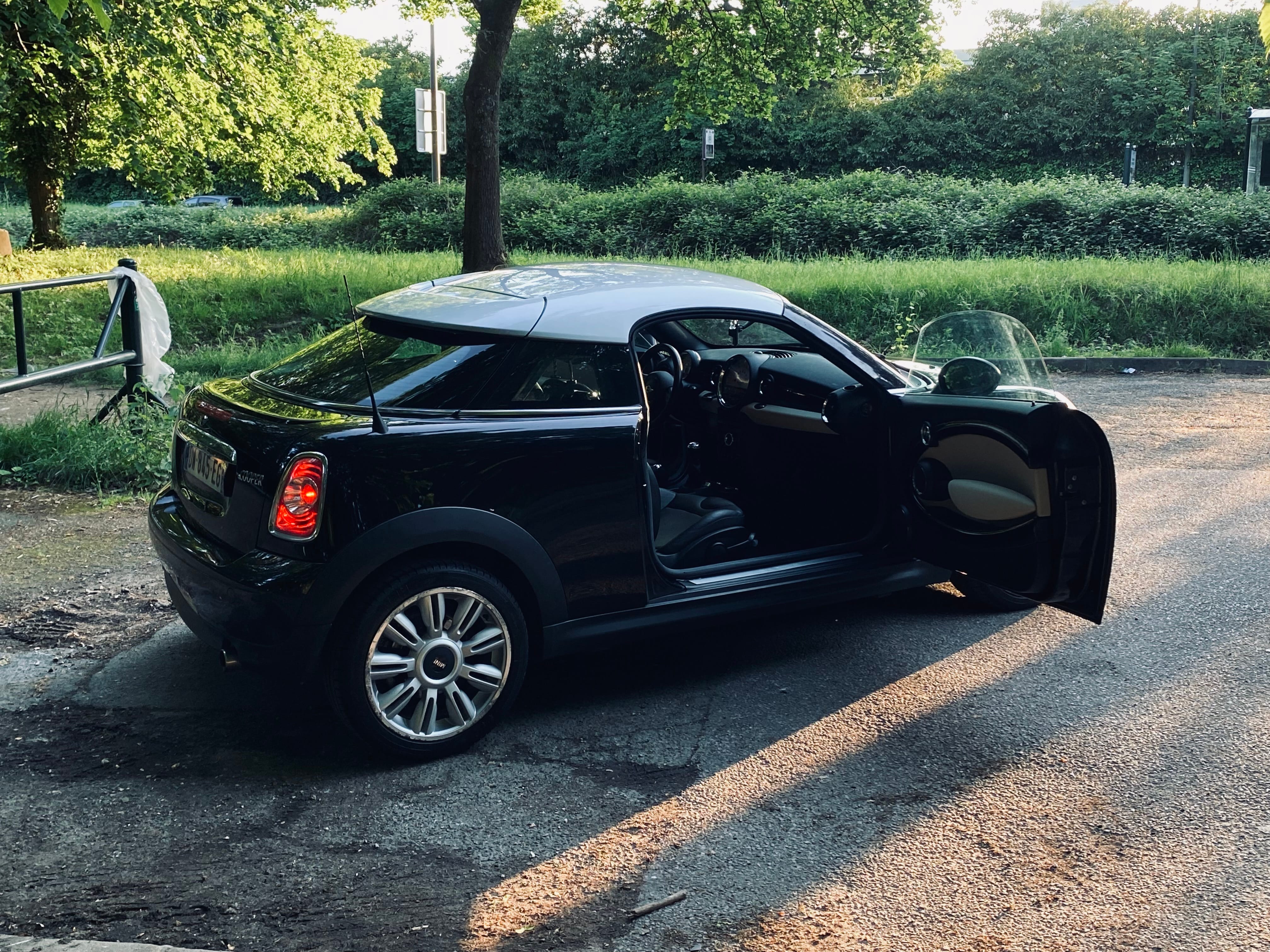 Mini Coupé avec Climatisation