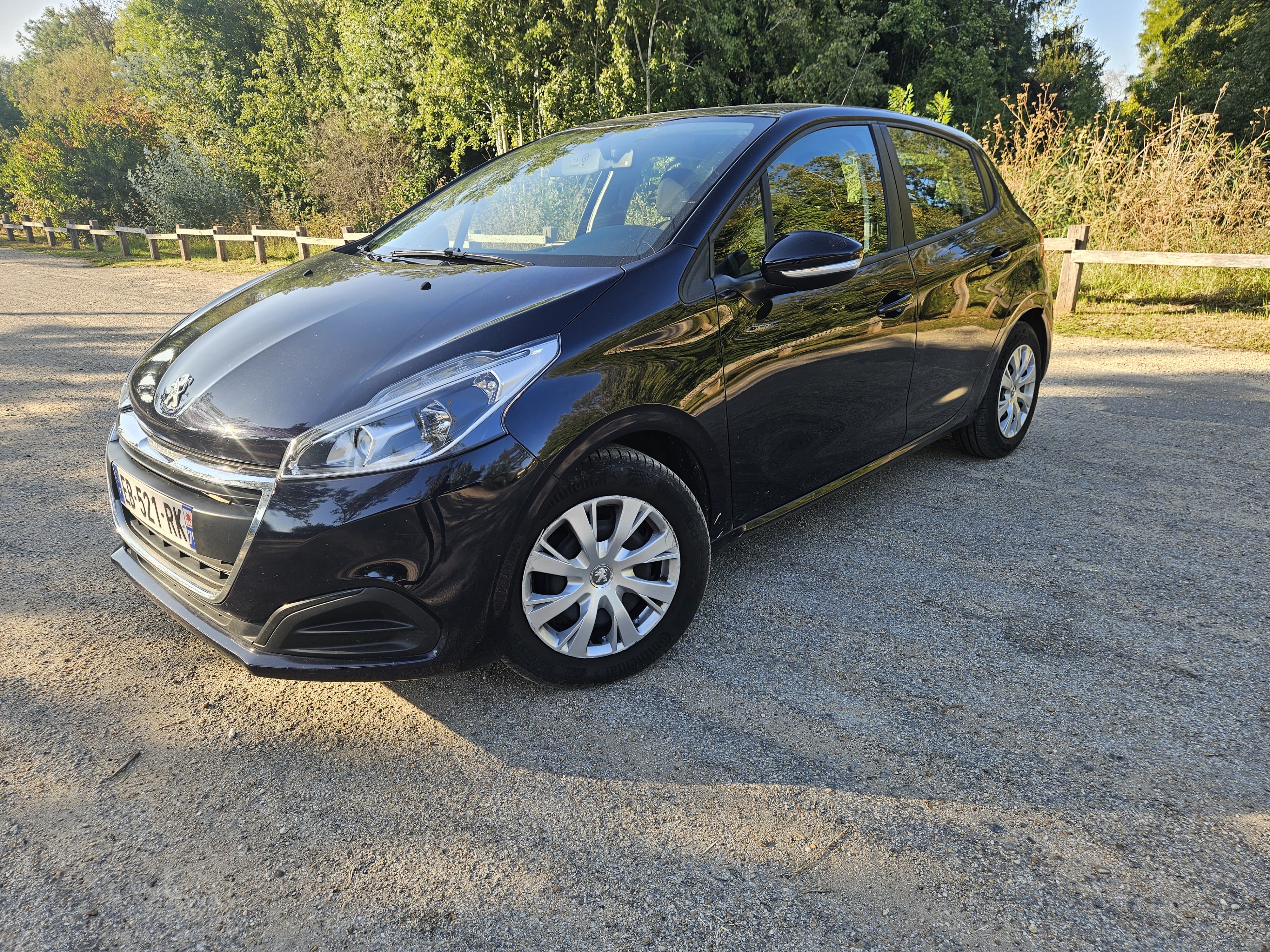 Peugeot 208, 2016, Essence 95