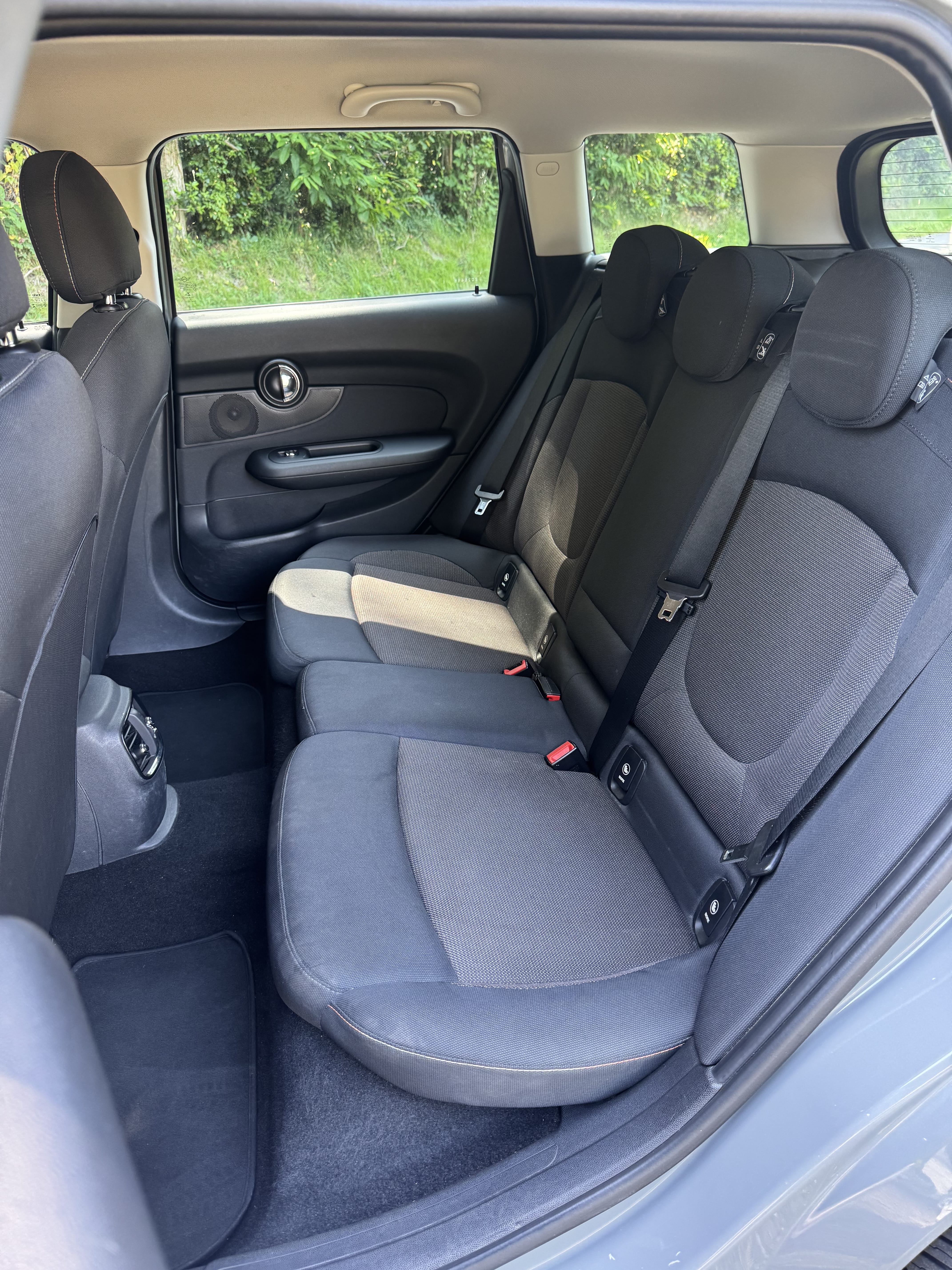 Mini Clubman with USB charging ports