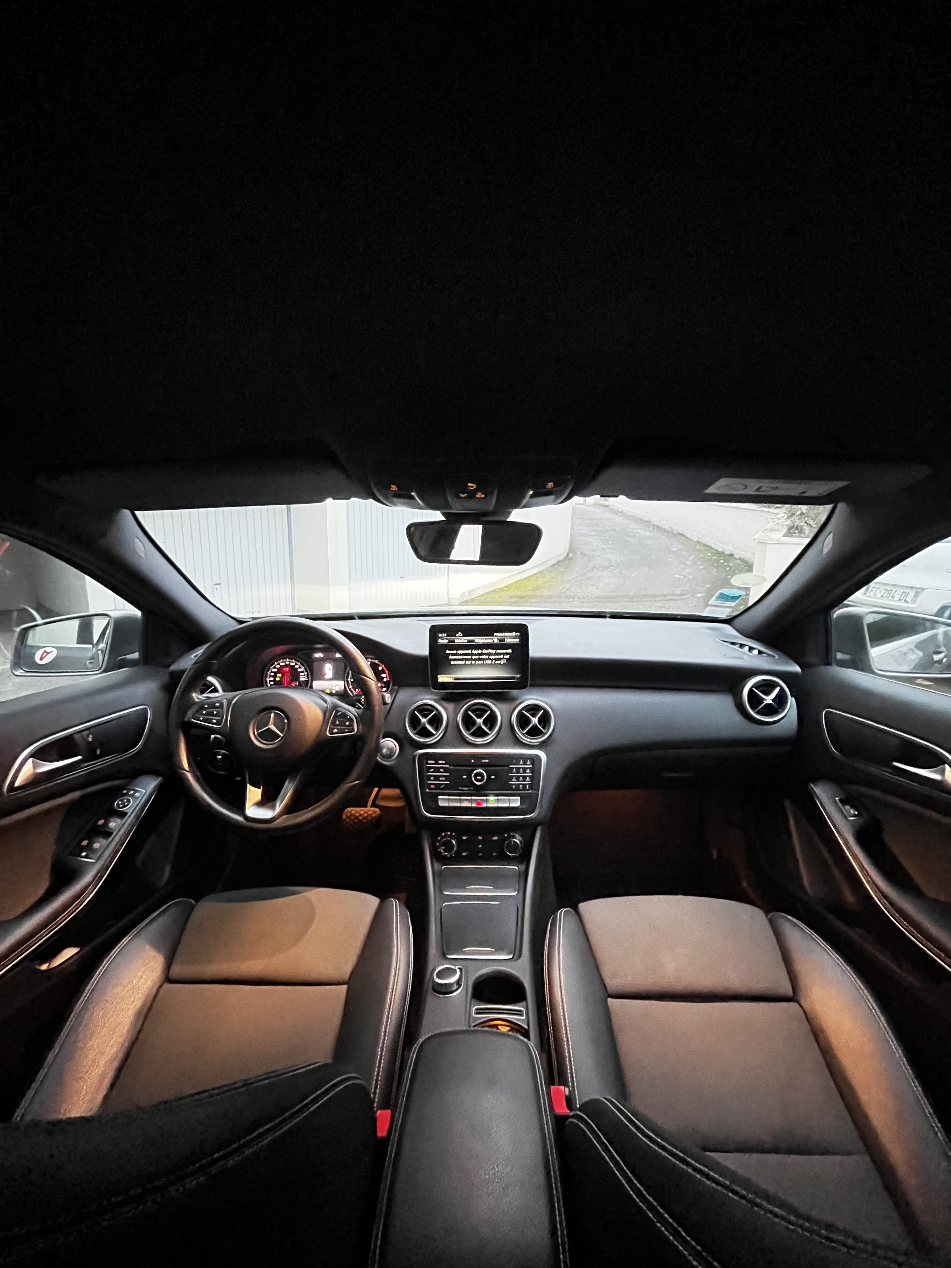 Mercedes-Benz Classe A 180 avec Régulateur de vitesse