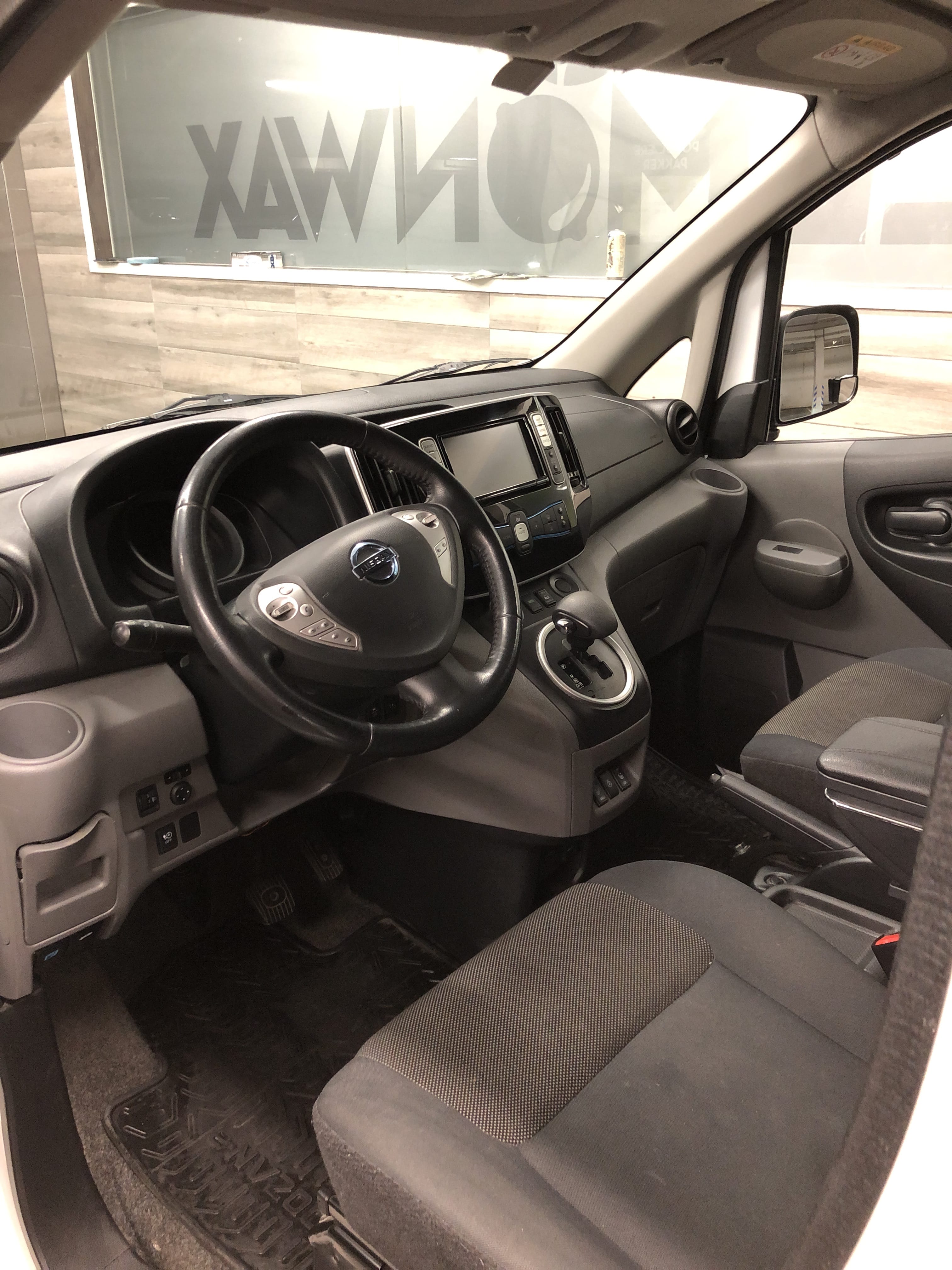 Nissan e-NV200 Varebil med Cruisekontroll