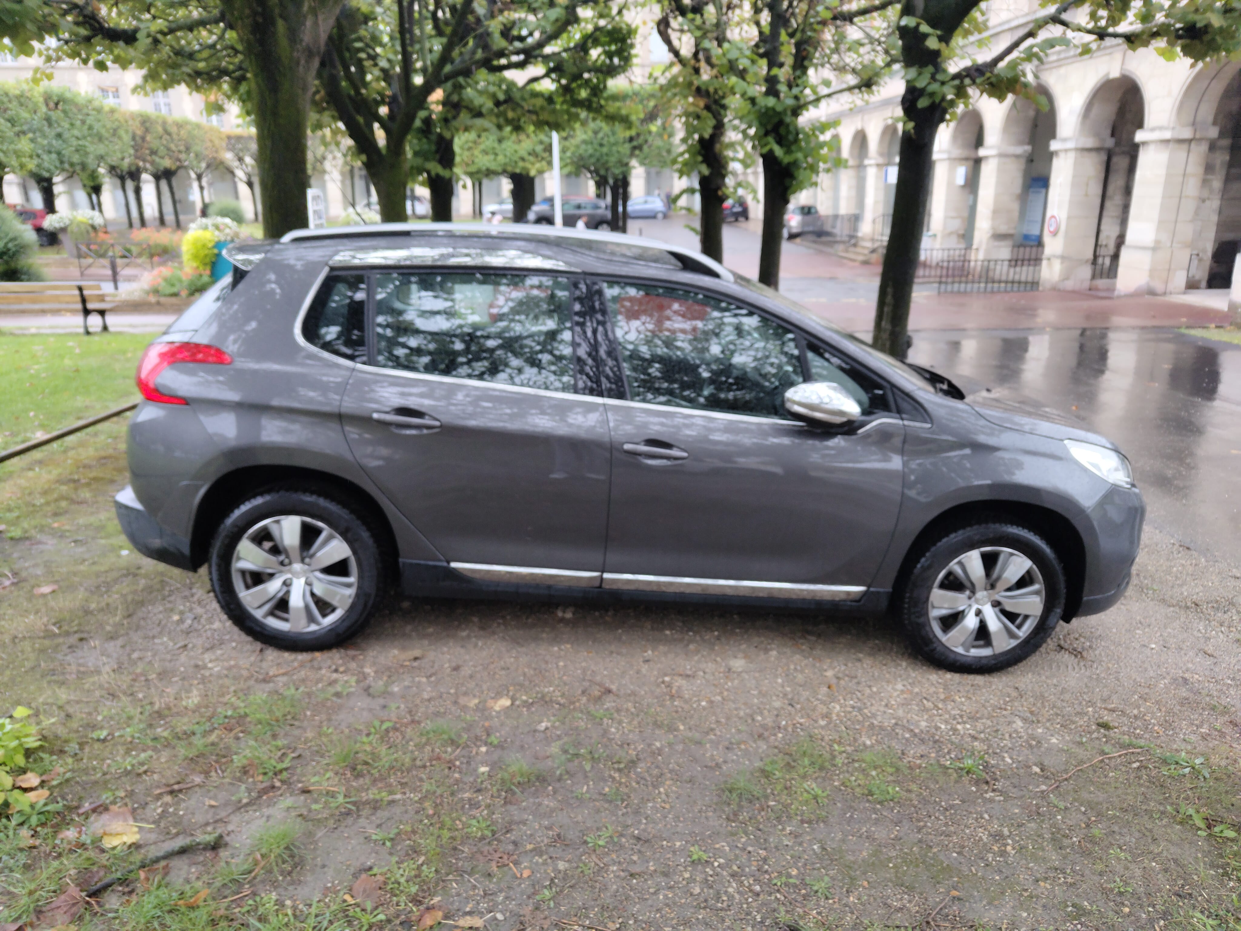 Peugeot 2008 avec Régulateur de vitesse