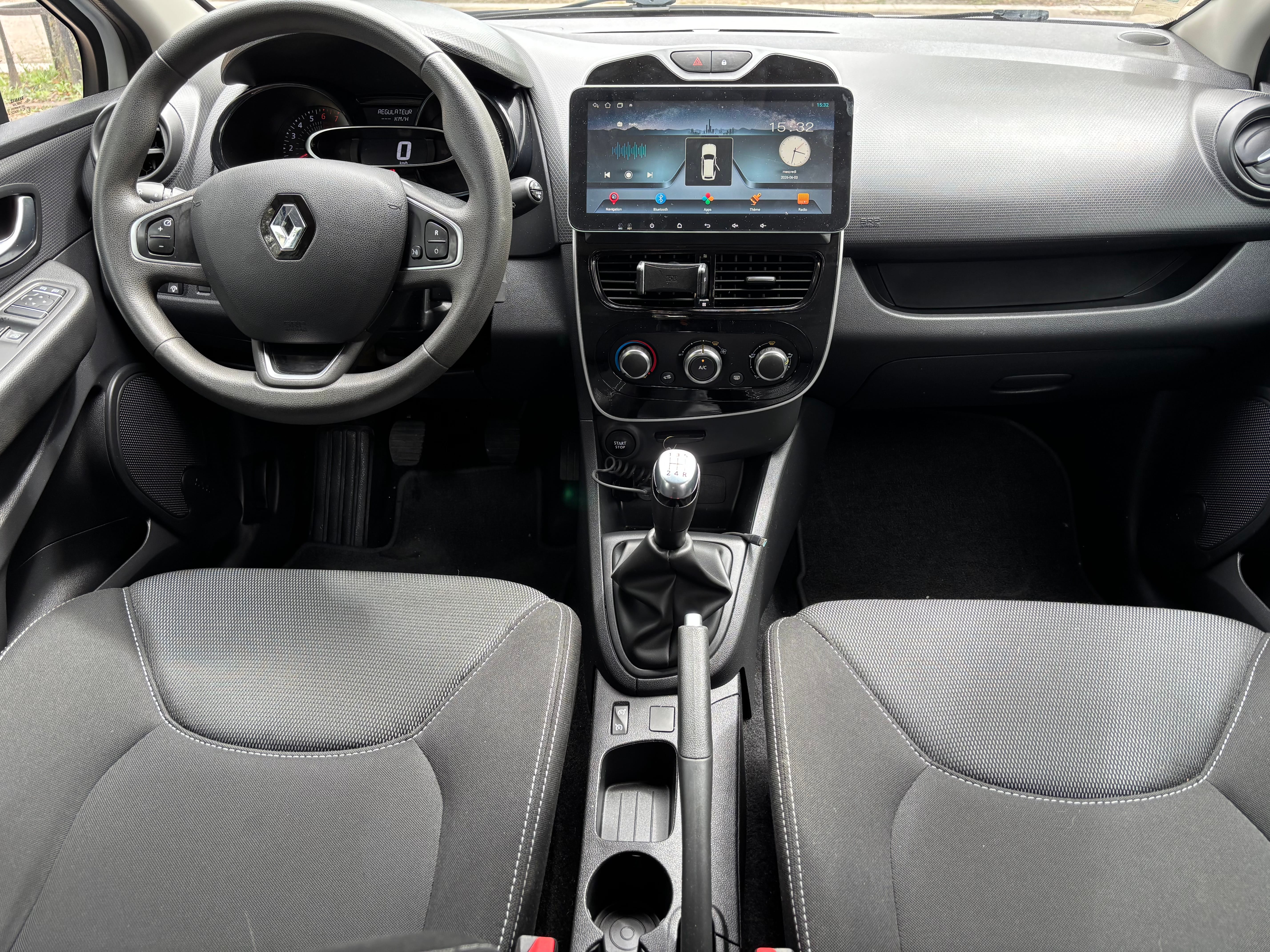 Renault Clio CarPlay avec Régulateur de vitesse