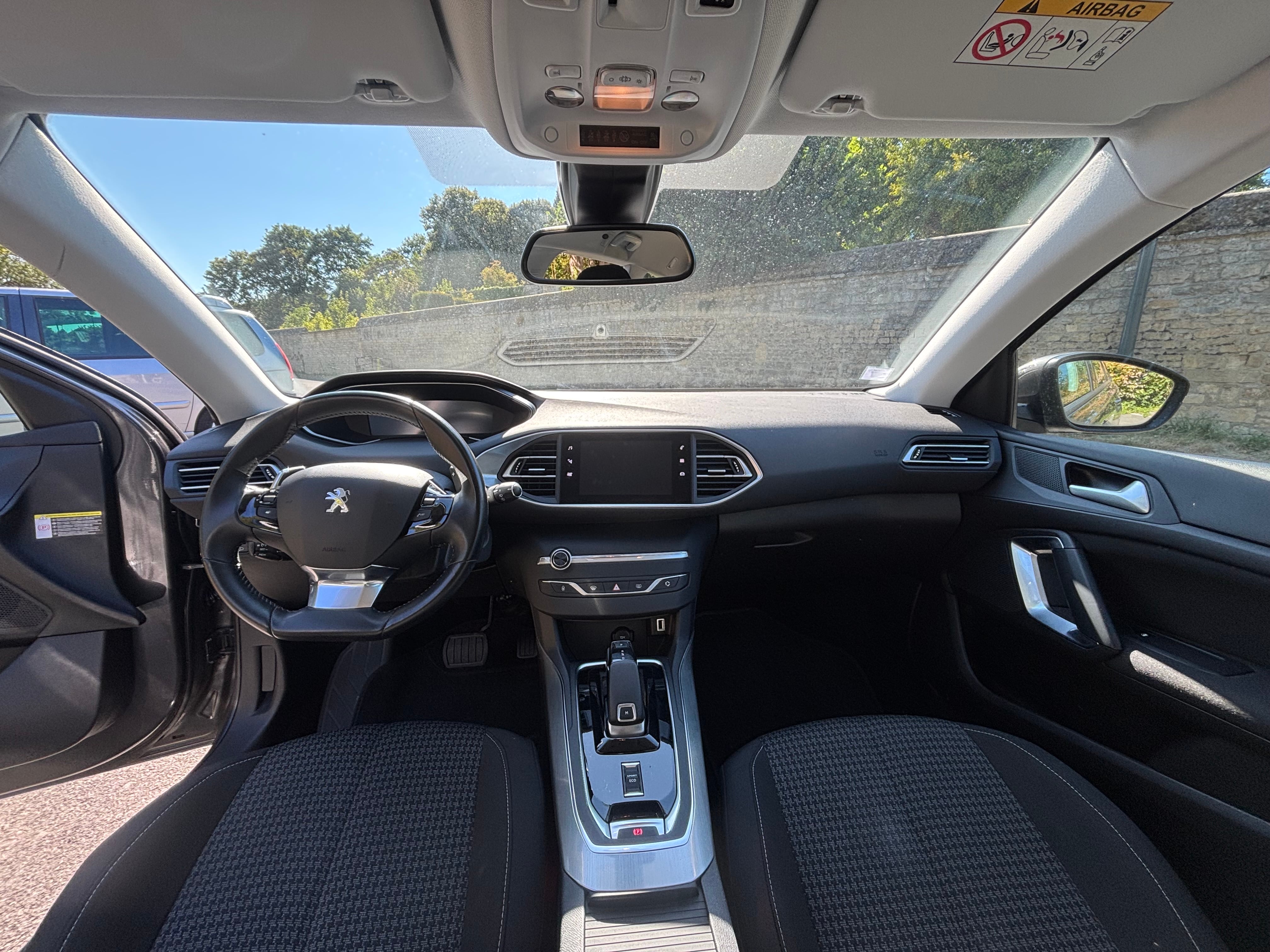 Peugeot 308 SW avec Régulateur de vitesse