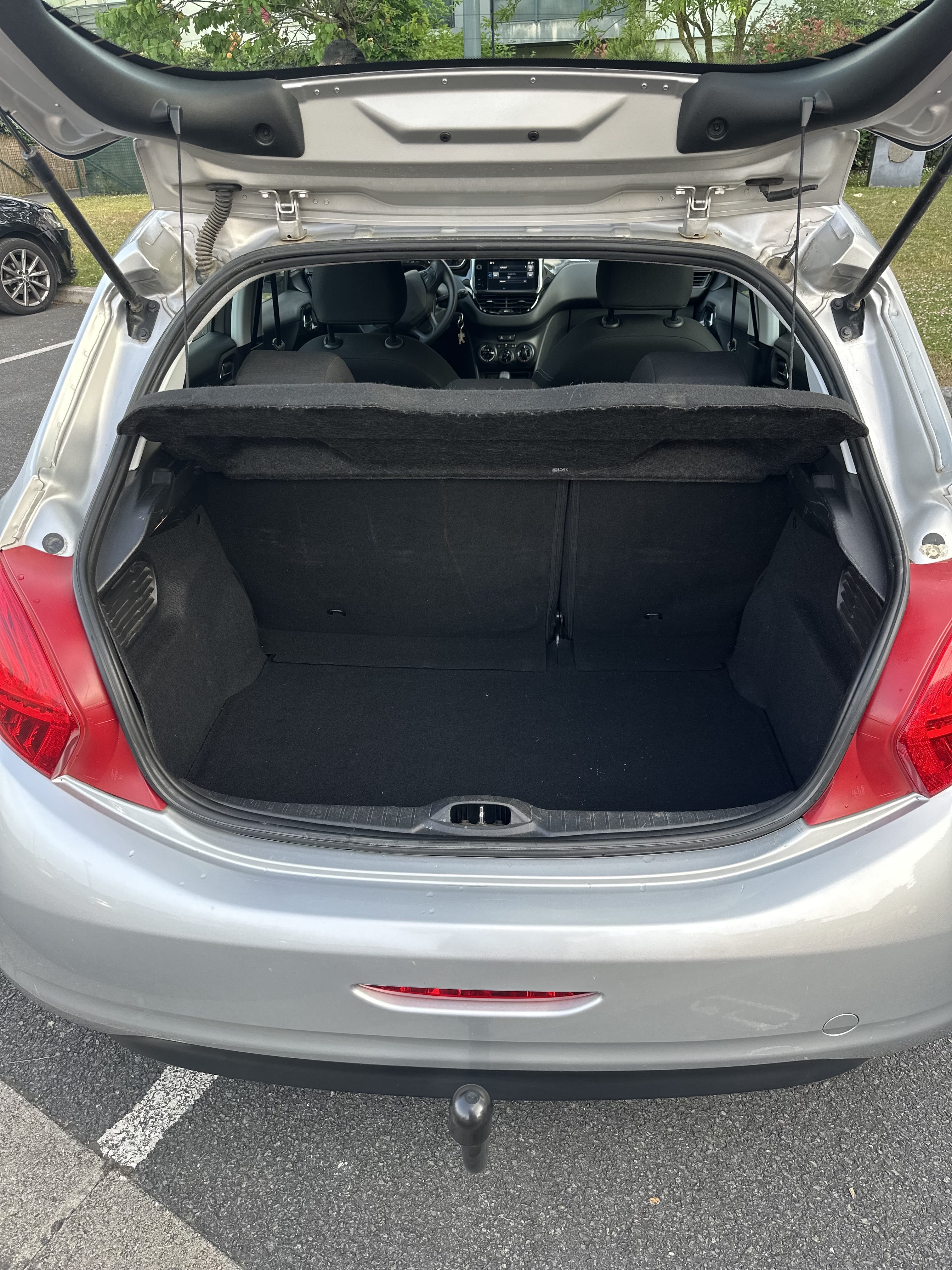 Peugeot 208 avec Audio Bluetooth