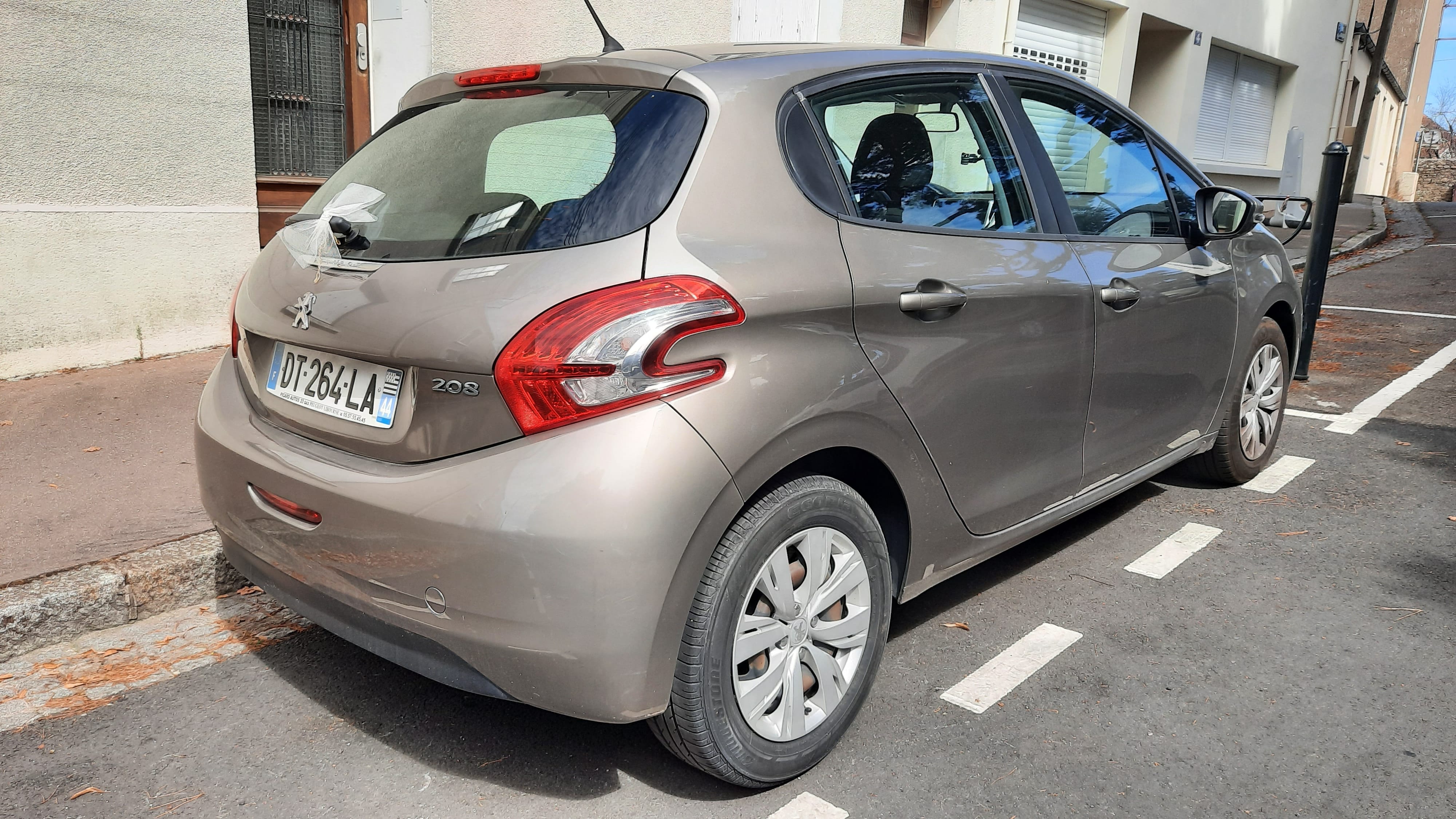 Peugeot 208 avec Régulateur de vitesse