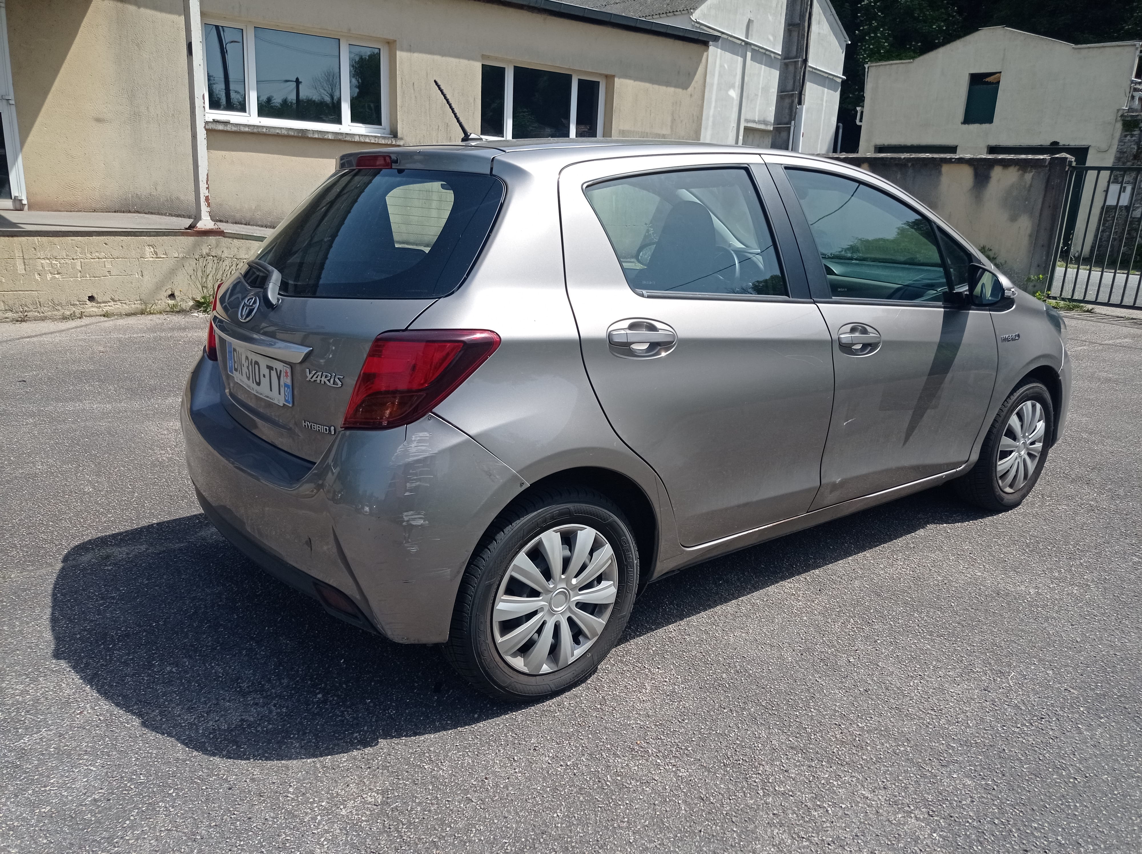 Toyota Yaris Hybride avec Audio Bluetooth