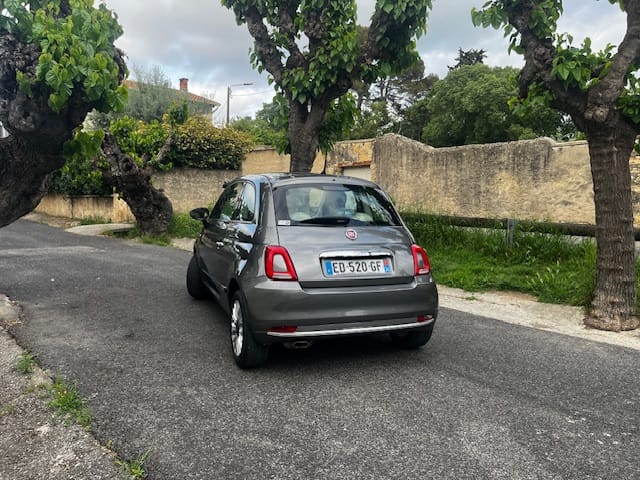Fiat 500 with Bluetooth audio