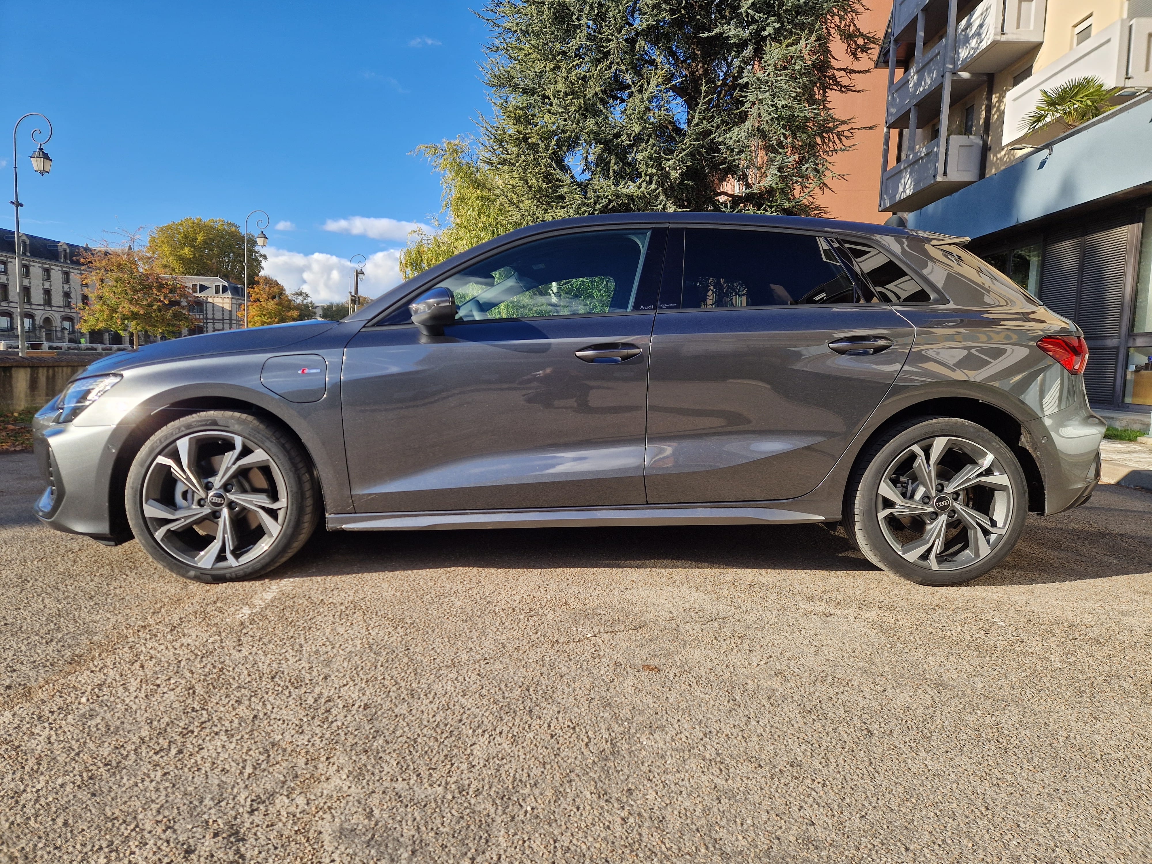 Audi A3 Sportback TFSI e avec Climatisation