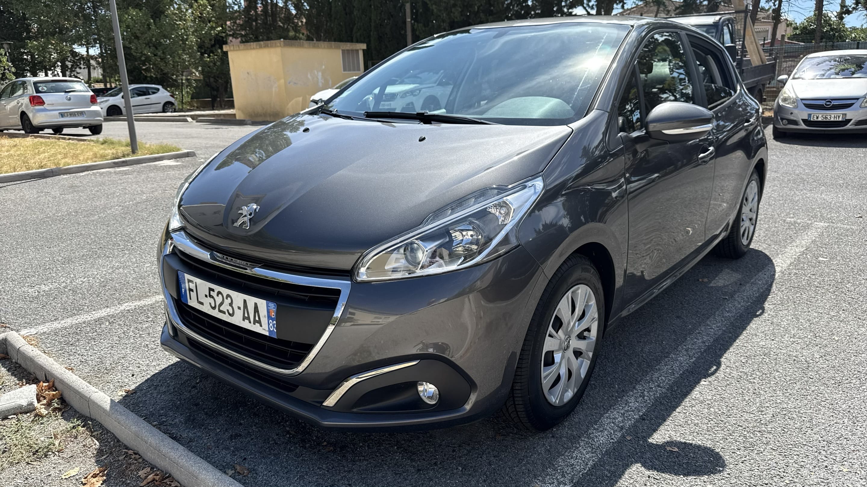 Peugeot 208, 2019, Essence 95