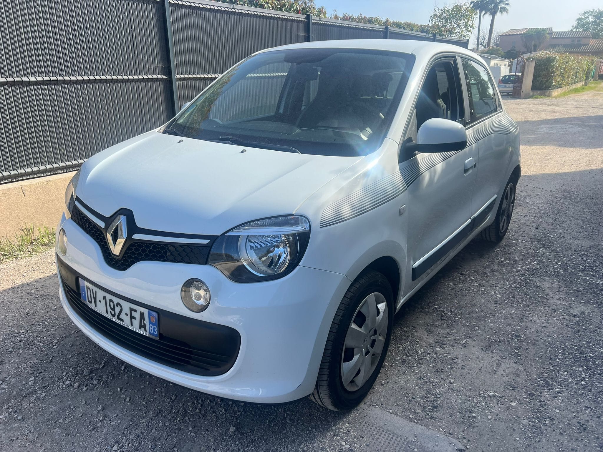 Renault Twingo III avec Régulateur de vitesse