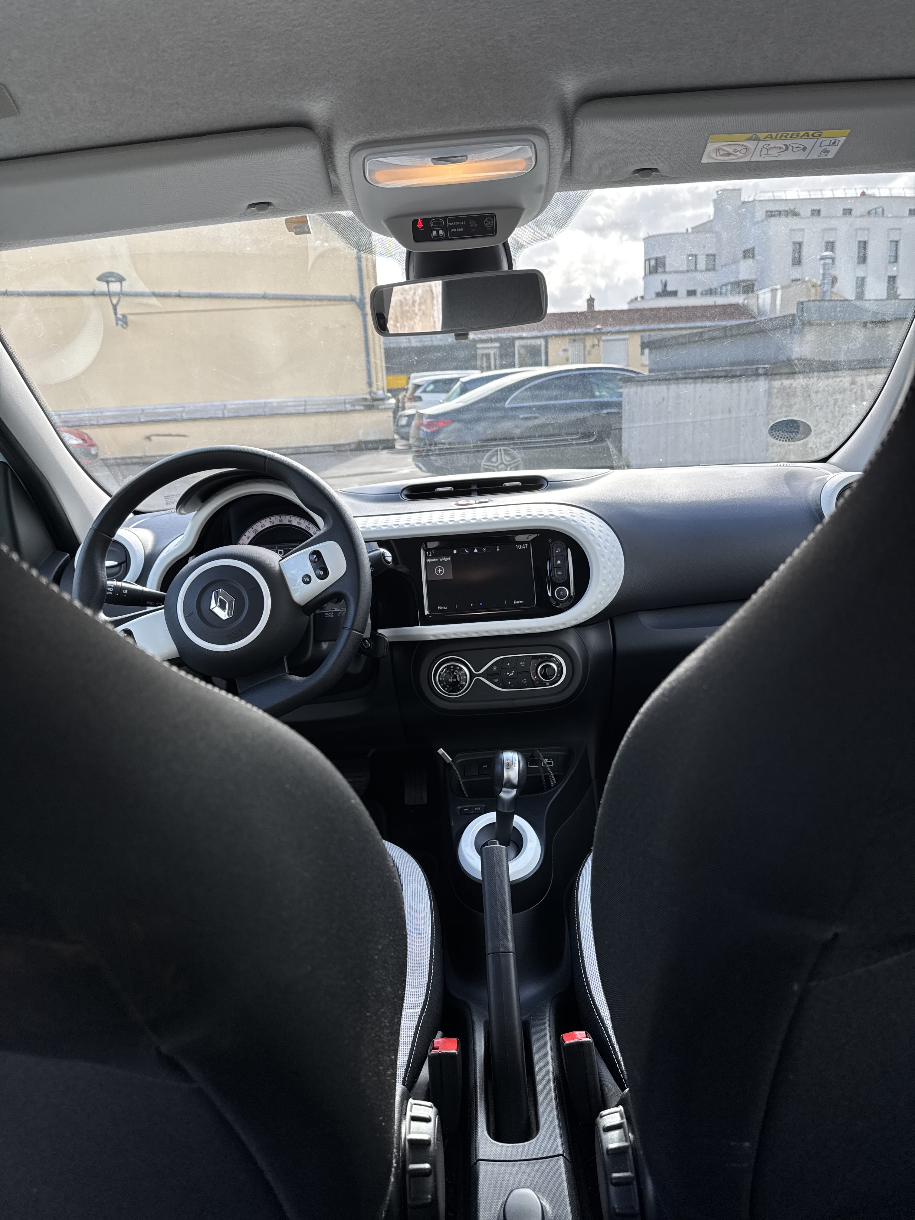Renault Twingo E-Tech avec Apple CarPlay