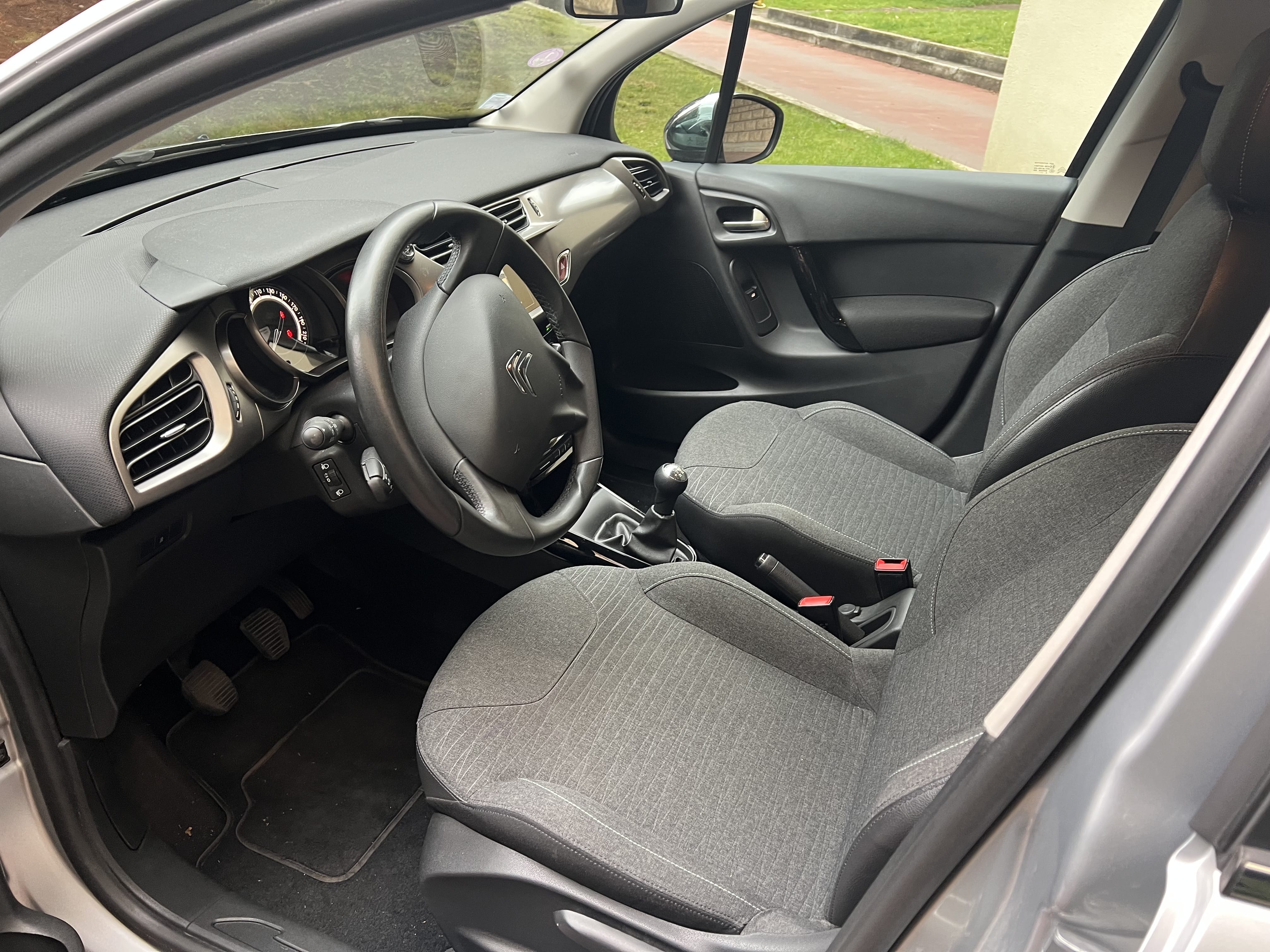 Citroen C3 avec Apple CarPlay