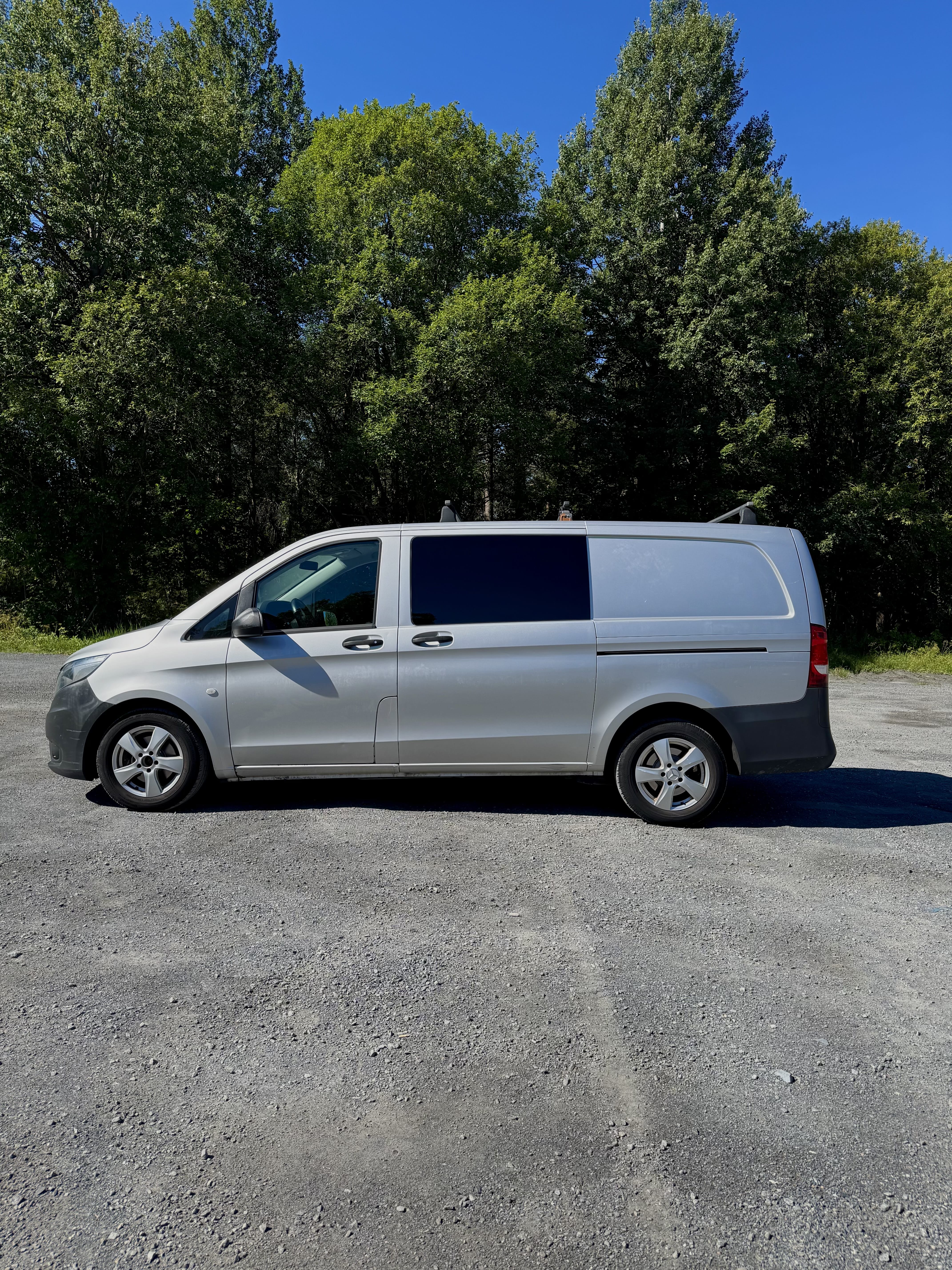 Mercedes-Benz Vito with Bluetooth audio