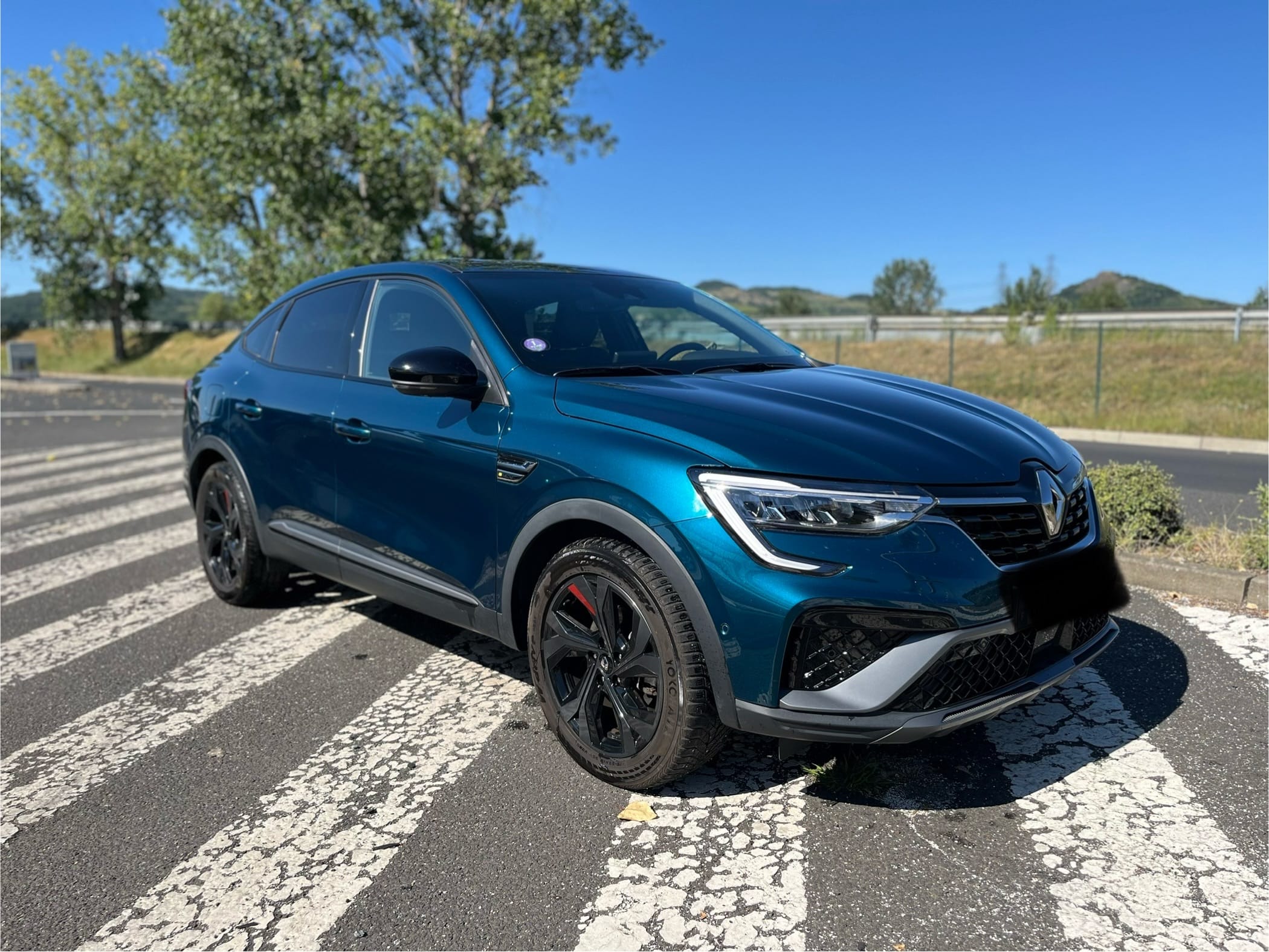 Renault Arkana RS Line, 2021, Essence 95 / Électrique (hybride), automatique
