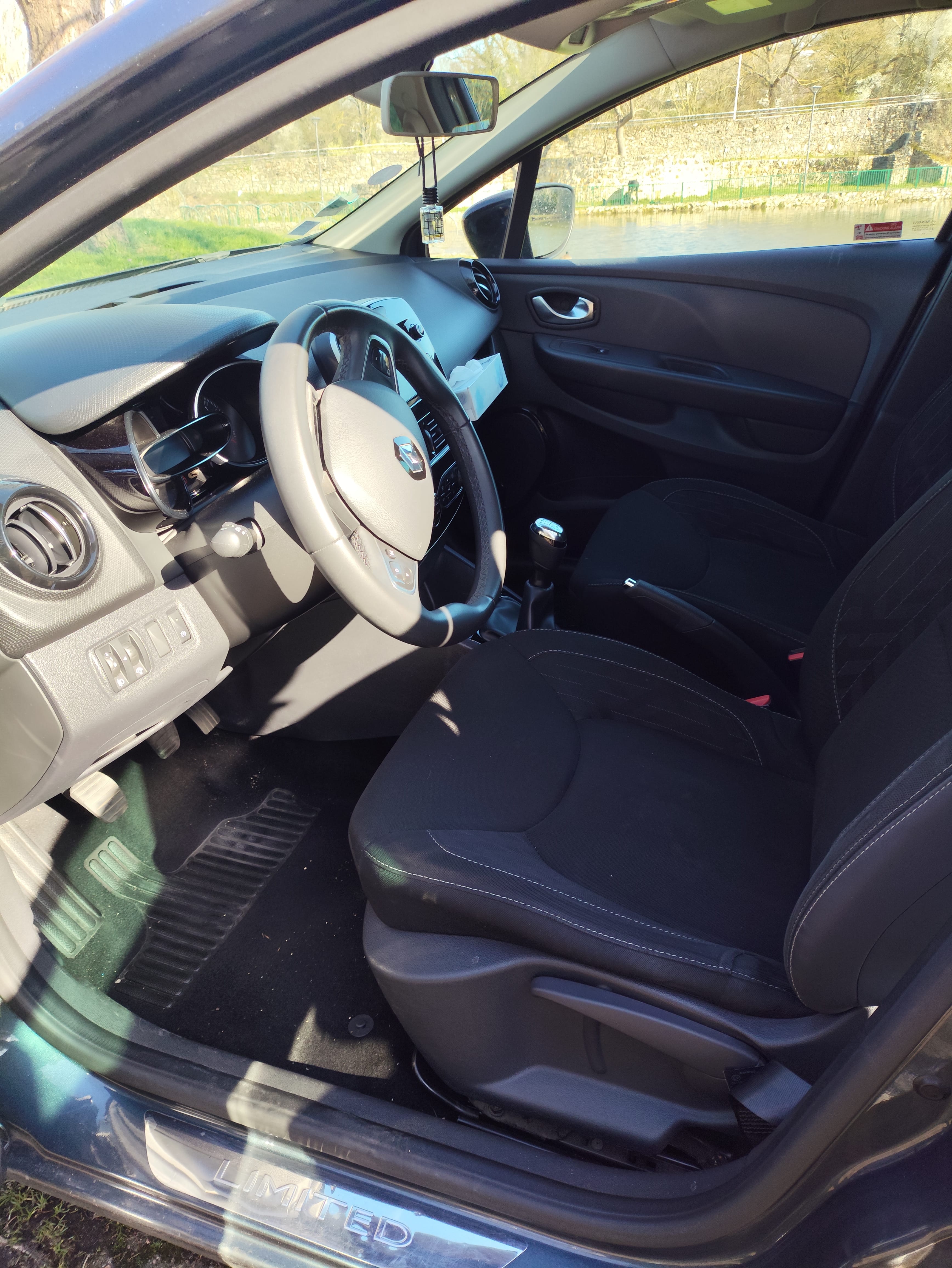 Renault Clio avec Audio Bluetooth