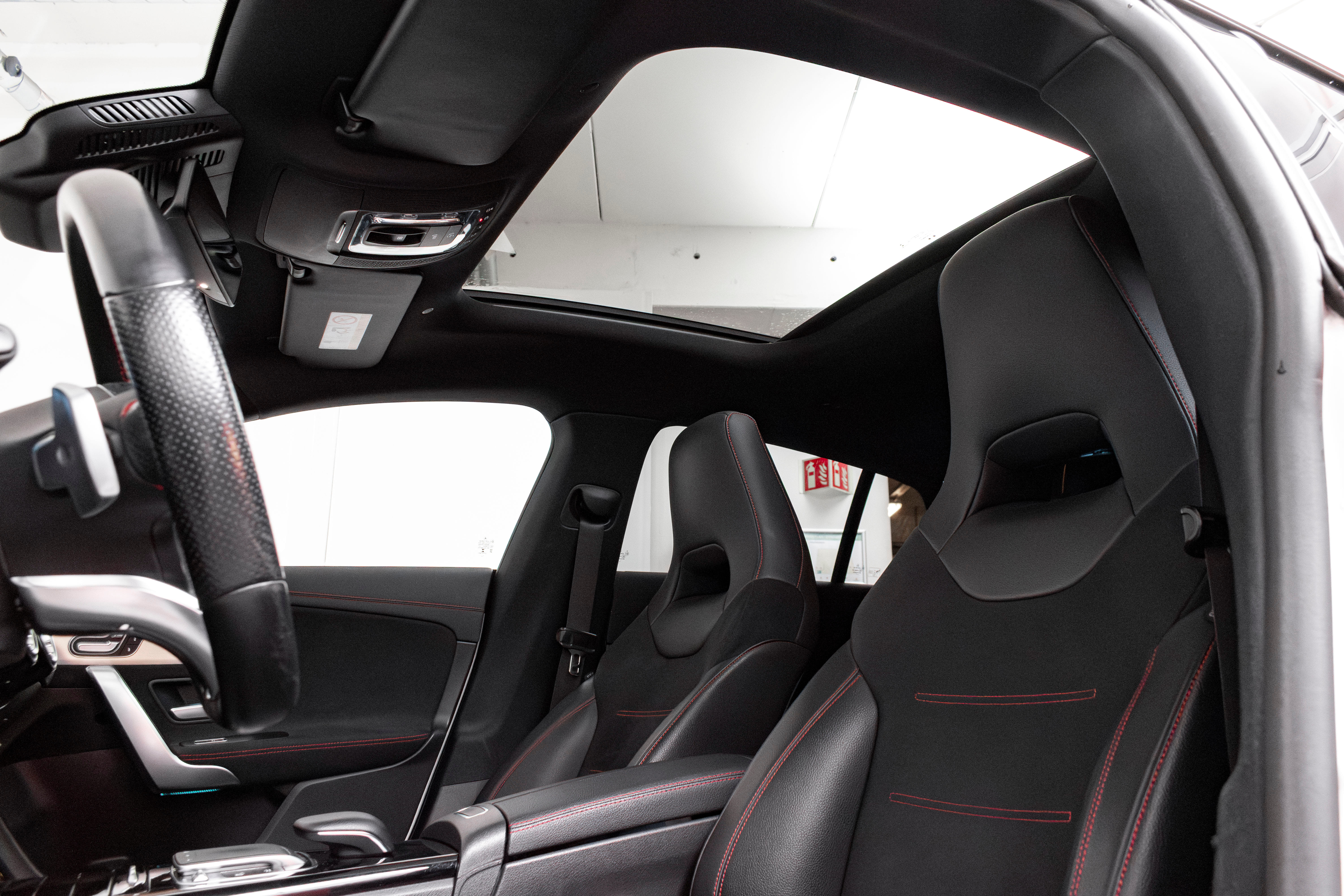 Mercedes-Benz CLA 180 con Control de velocidad