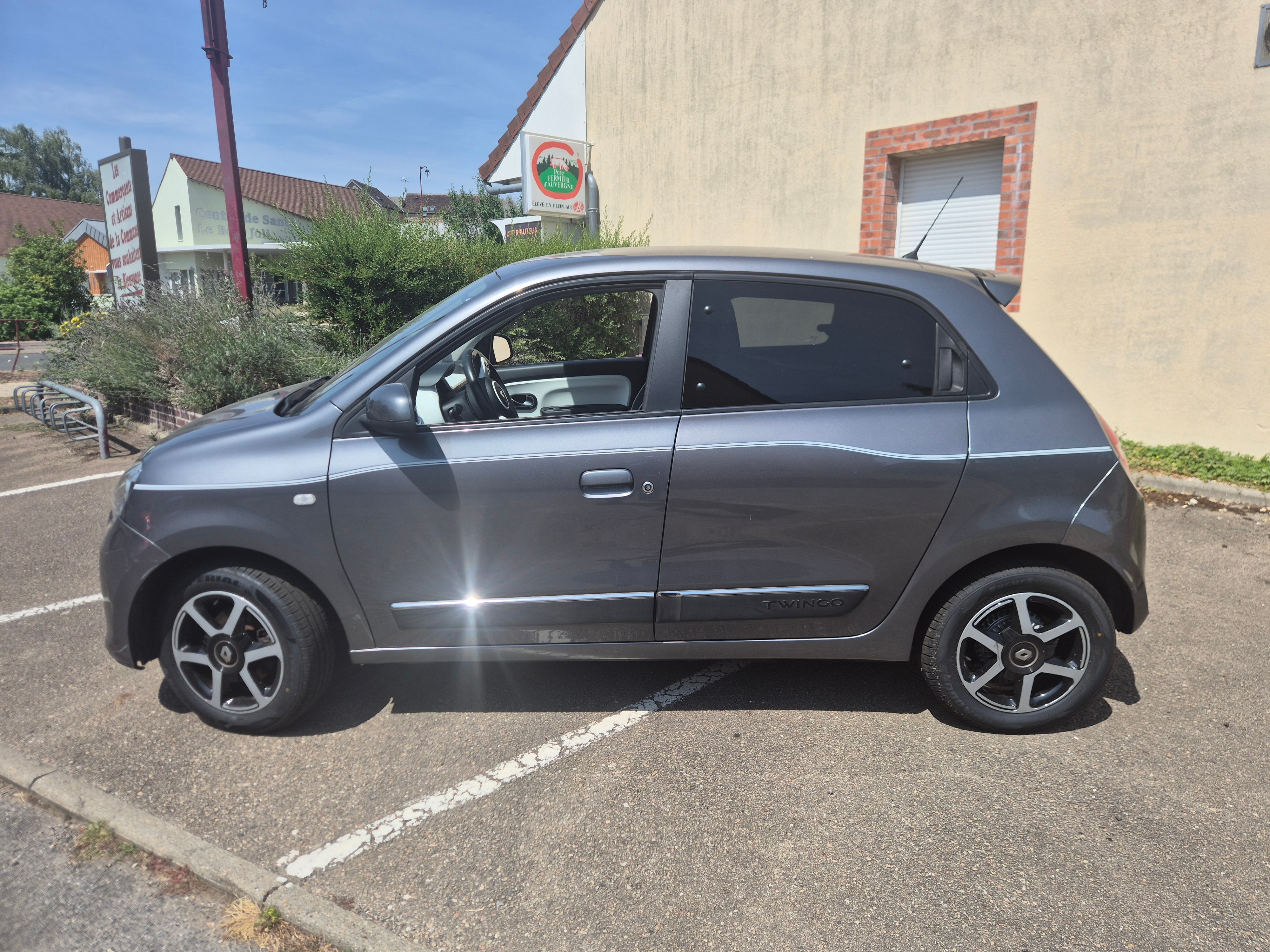 Renault Twingo III avec Climatisation