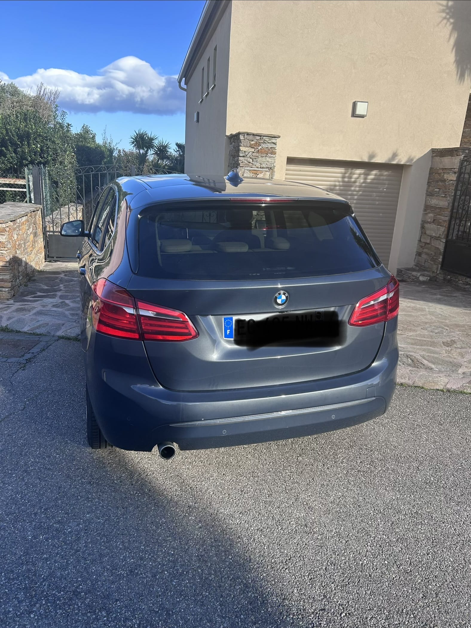 BMW Série 2 Active Tourer avec GPS