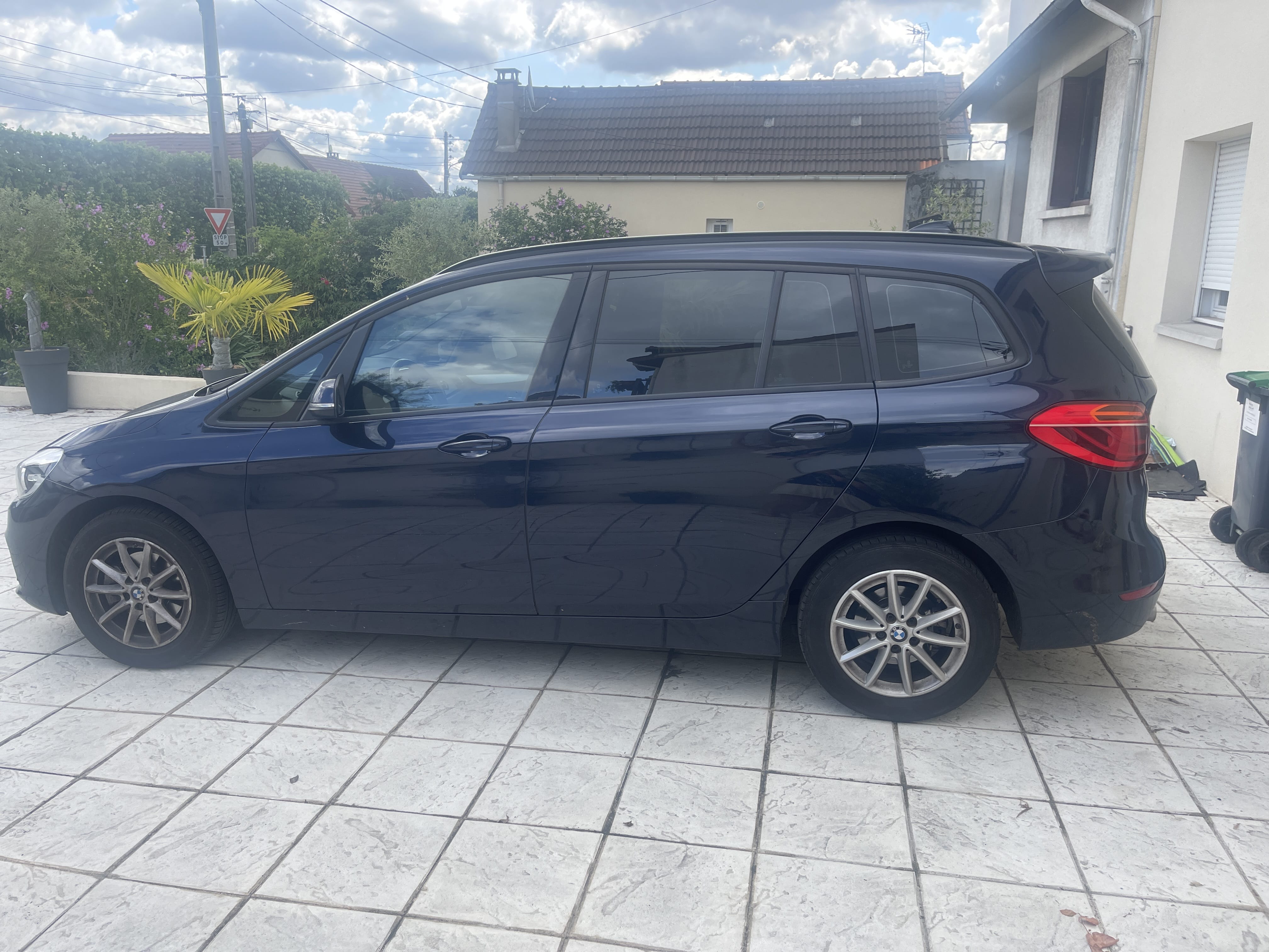 BMW Série 2 Gran Tourer avec Climatisation