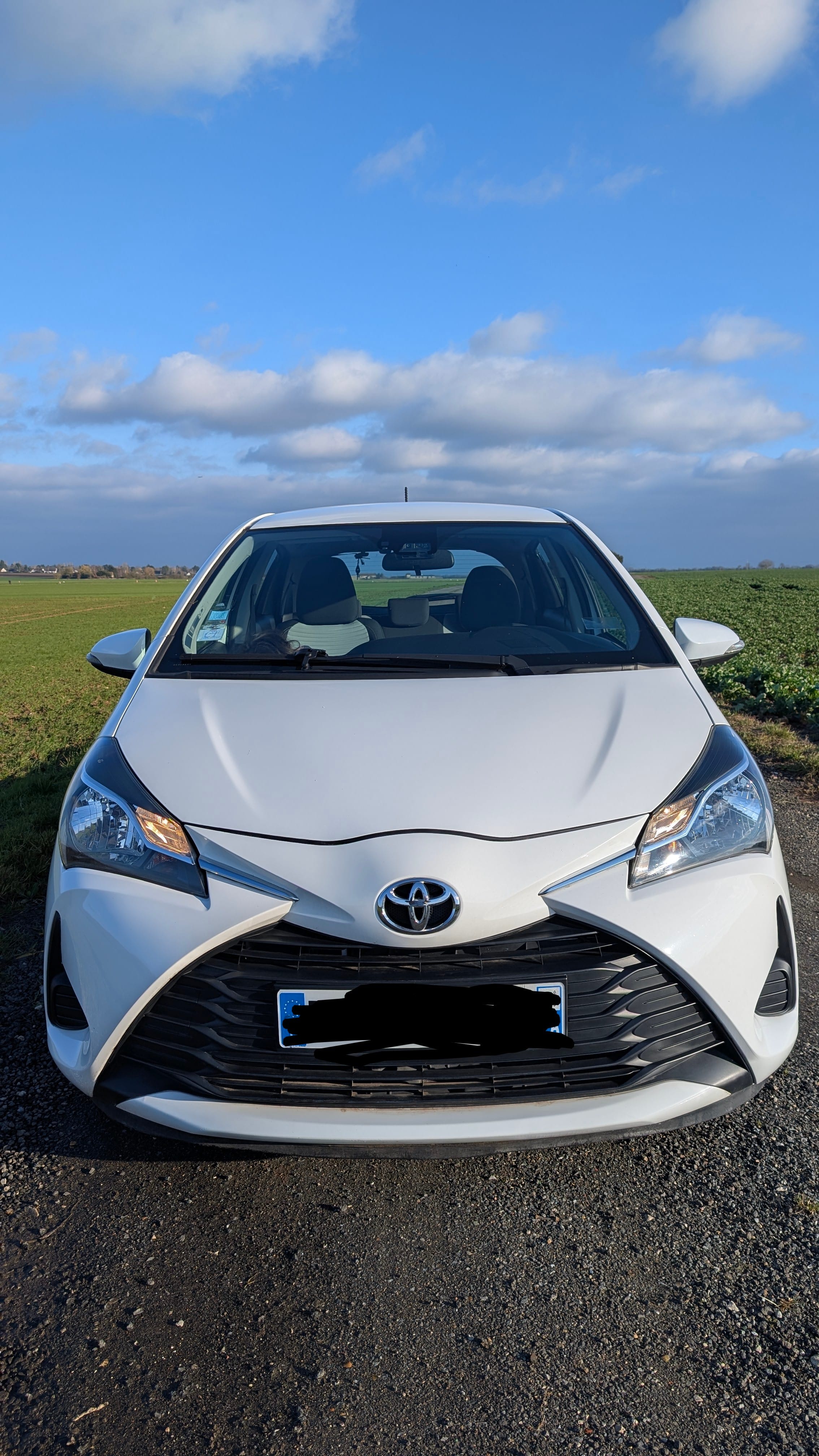 Toyota Yaris avec Autoradio