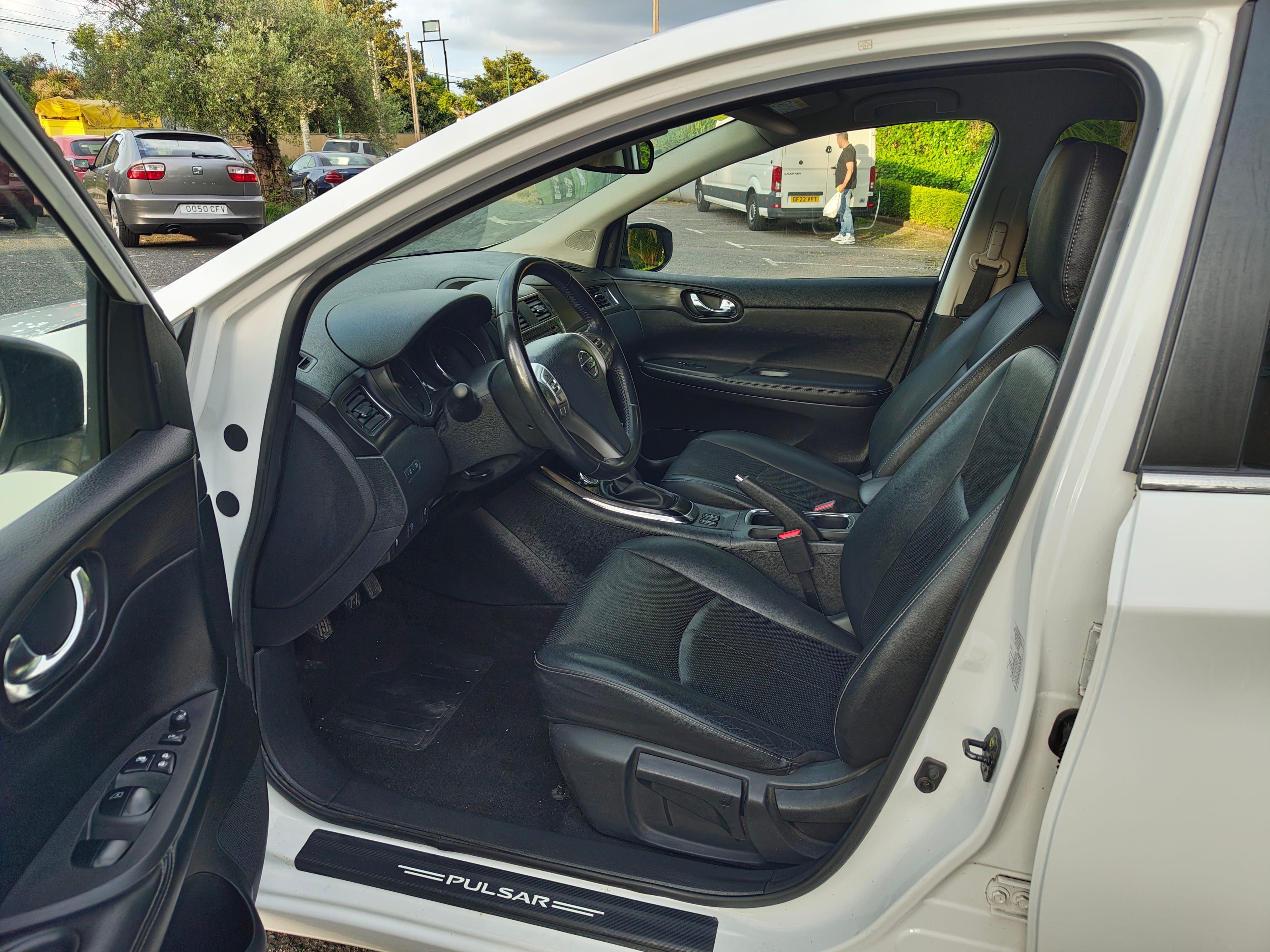 Nissan Pulsar con Audio Bluetooth