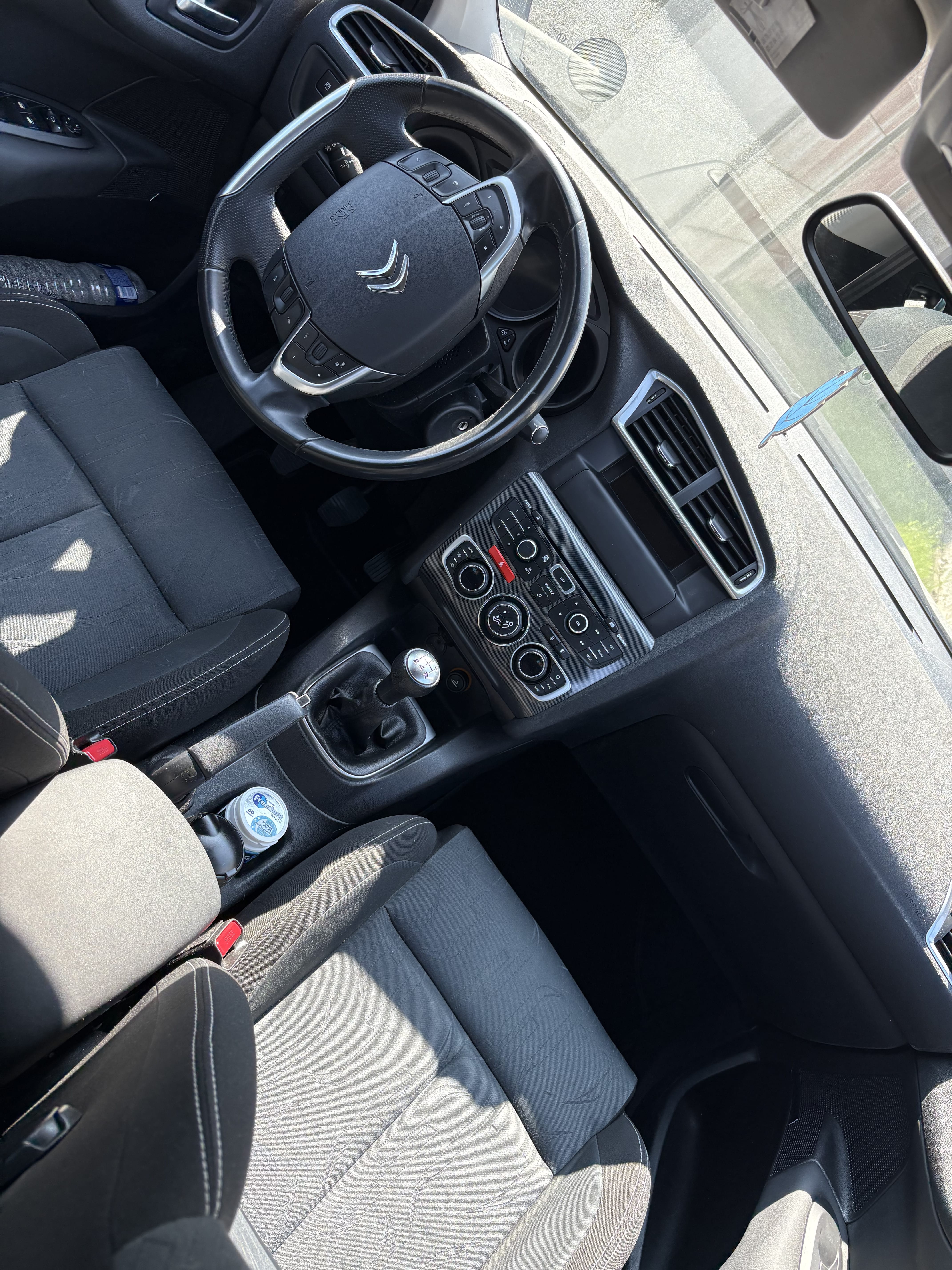 Citroen C4 avec Entrée audio / iPod