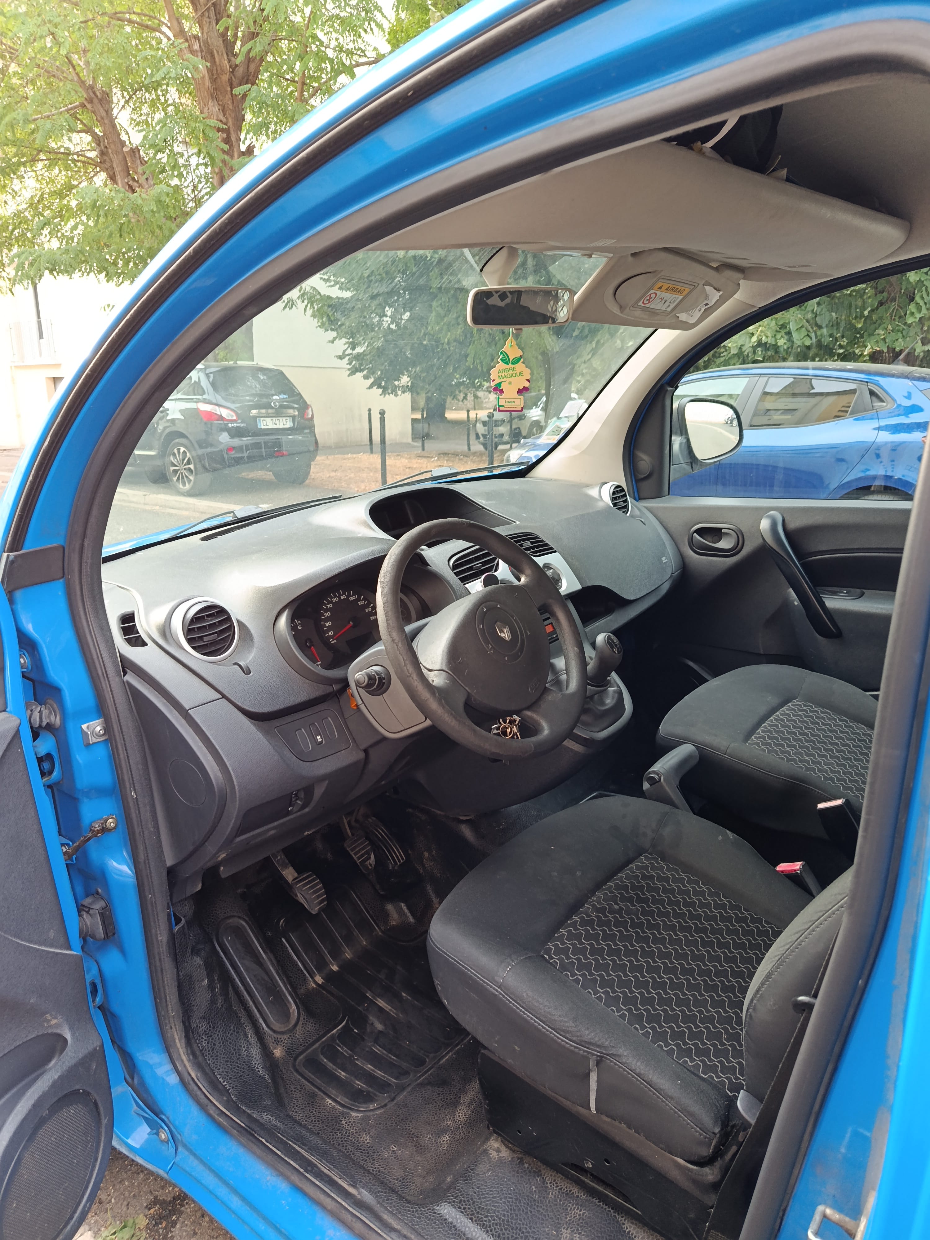 Renault Kangoo 1.5 dci avec Autoradio