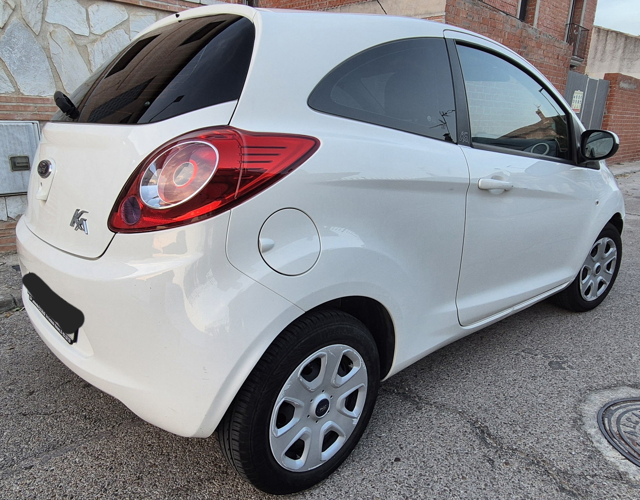 Ford Ka con Silla infantil