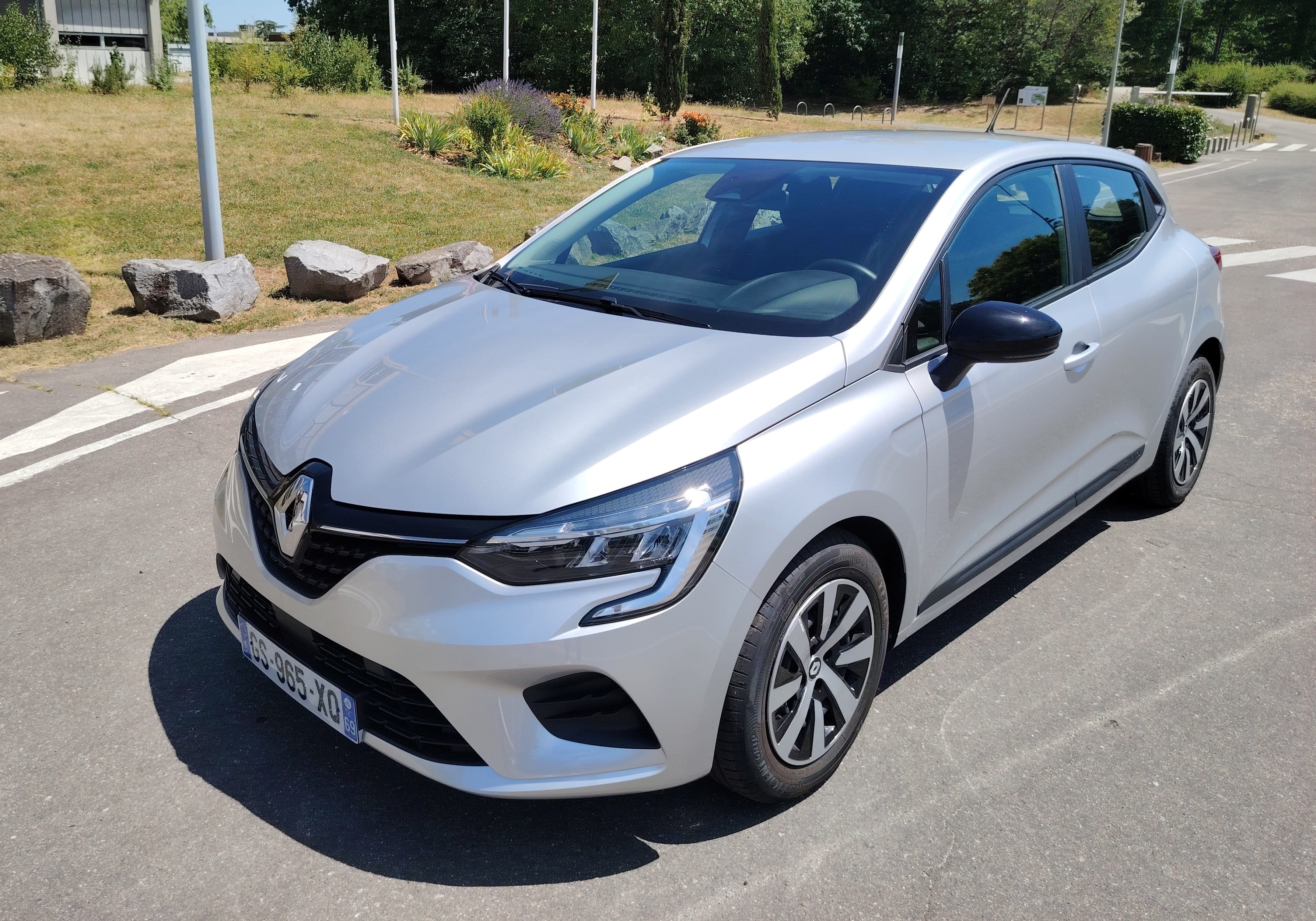 Renault Clio, 2023, Essence 95
