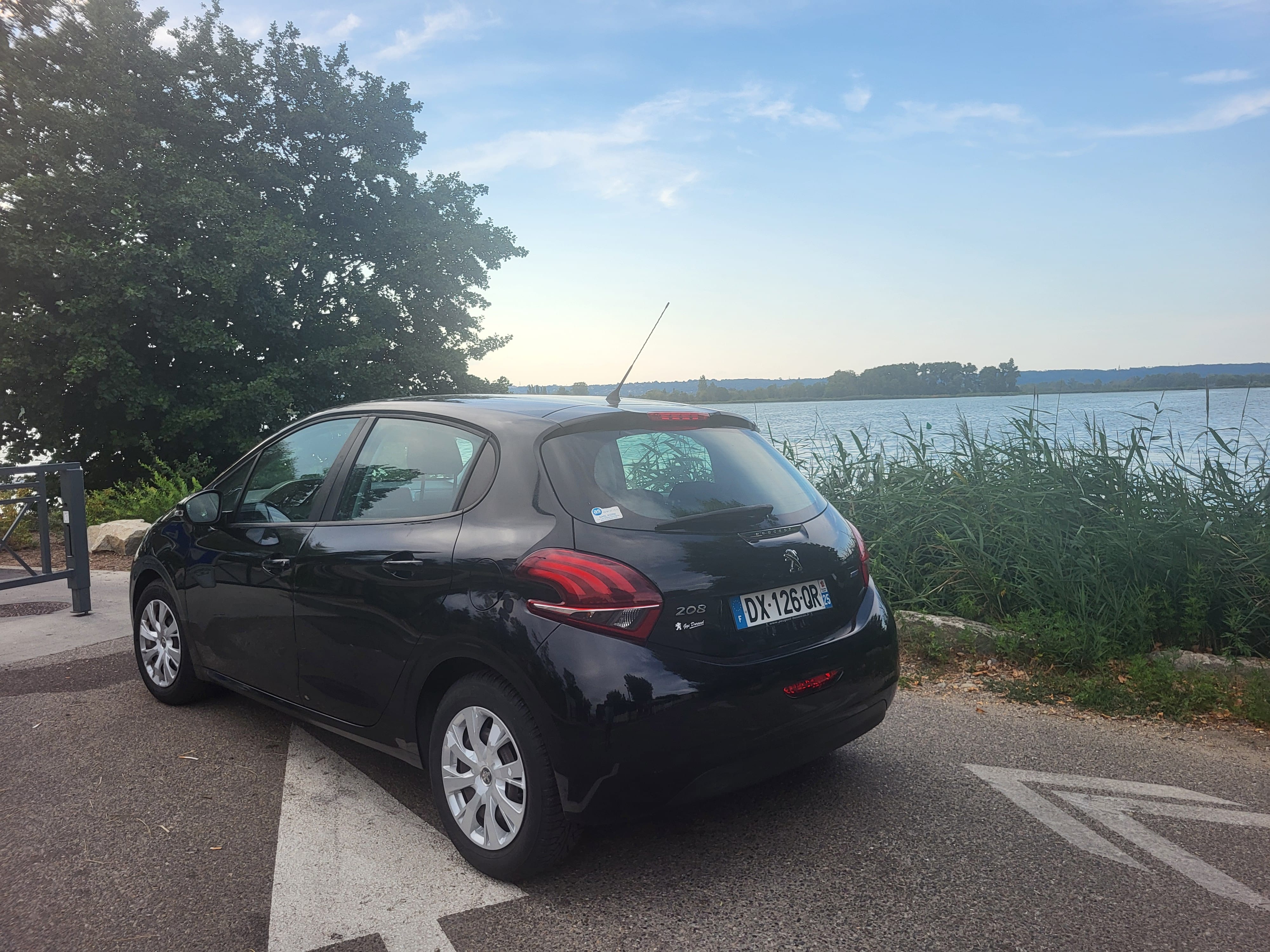 Peugeot 208 avec Climatisation