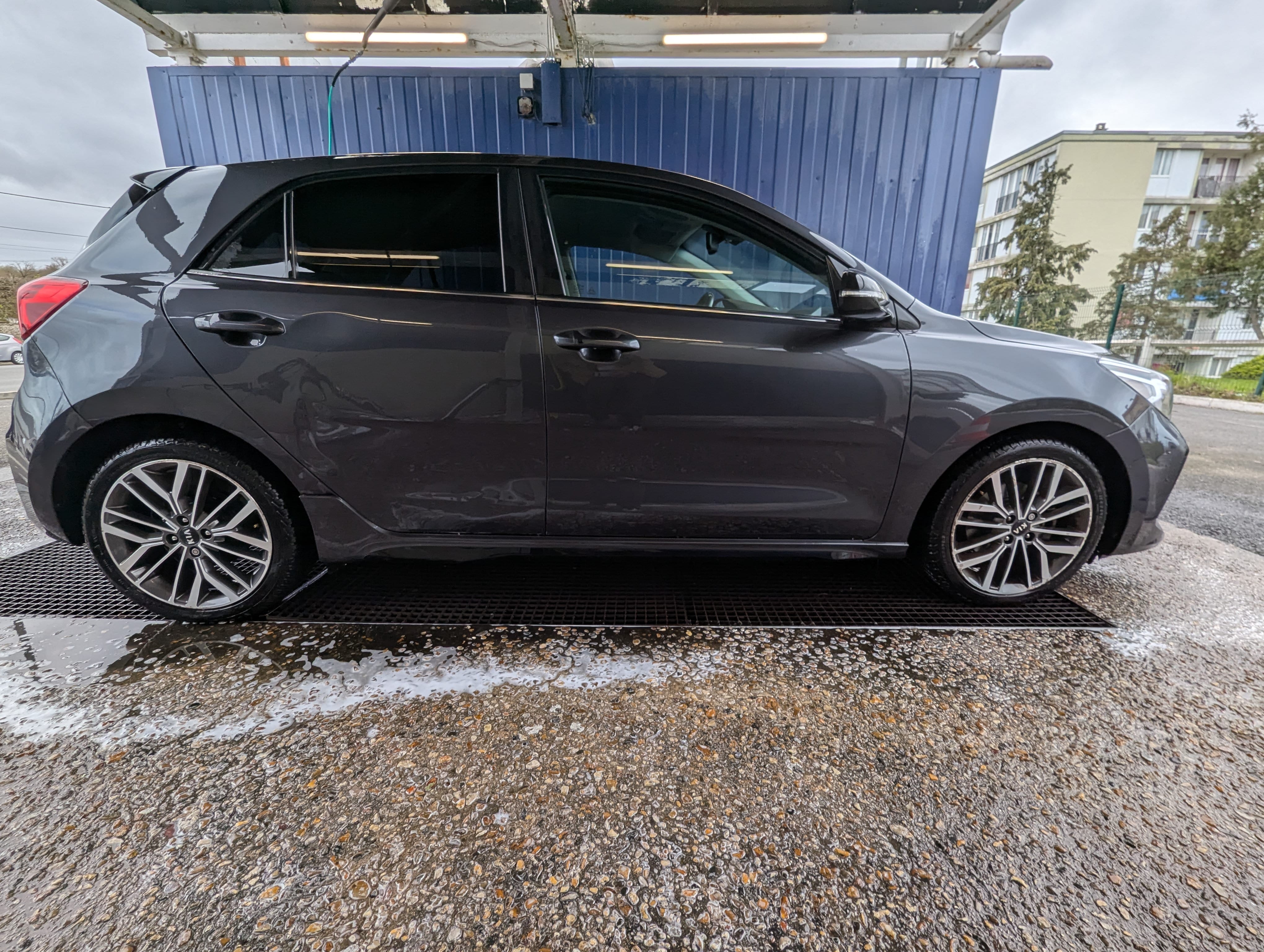 Kia Rio avec Climatisation