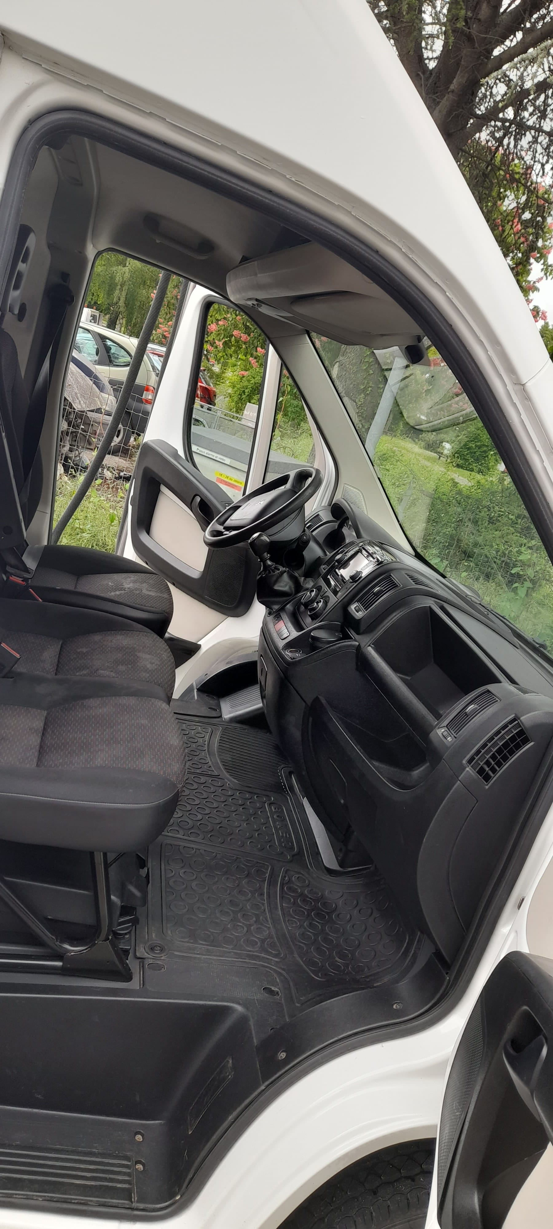 Peugeot Boxer avec Audio Bluetooth