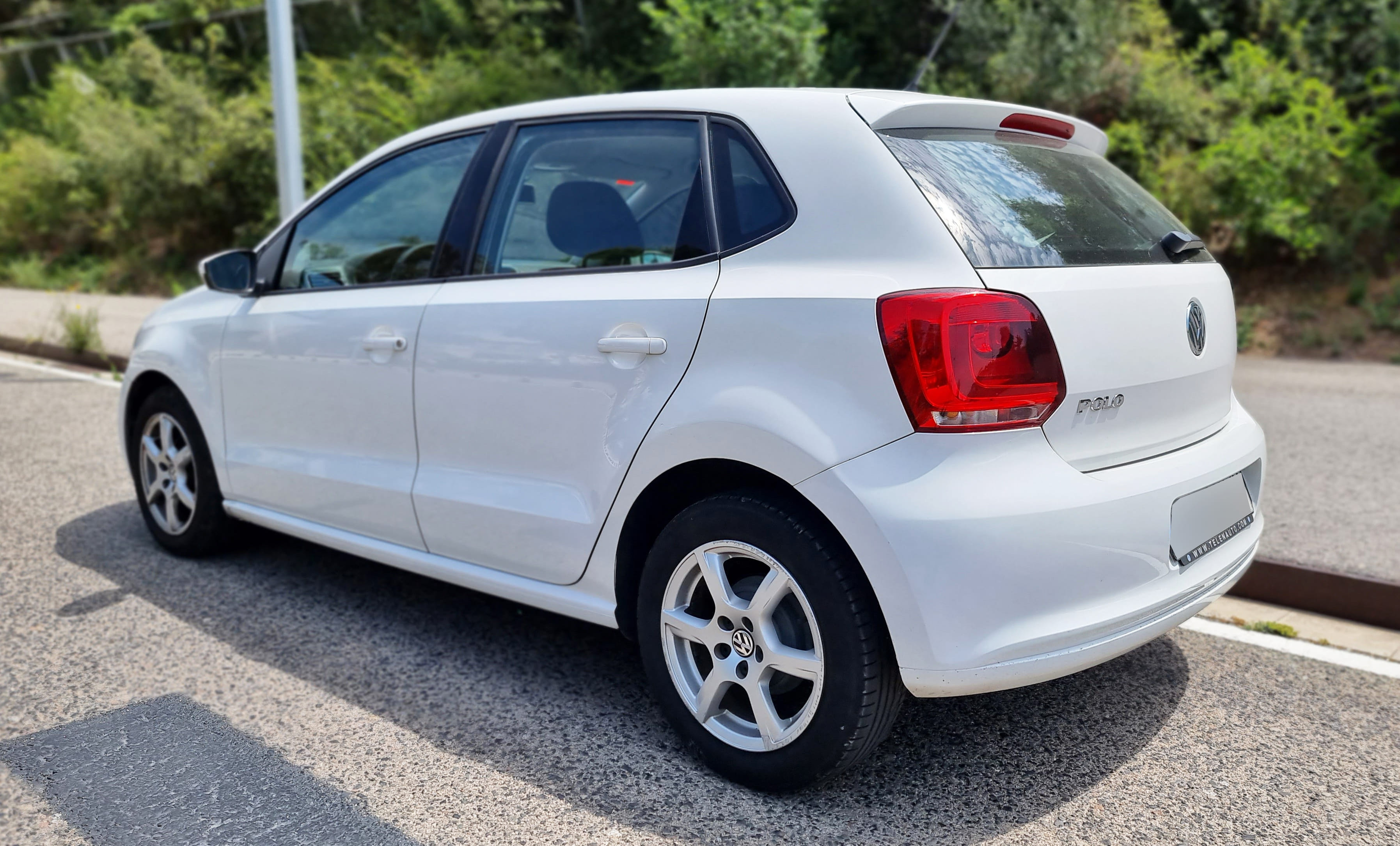 Volkswagen Polo Emotion TSI HJN con Apple CarPlay