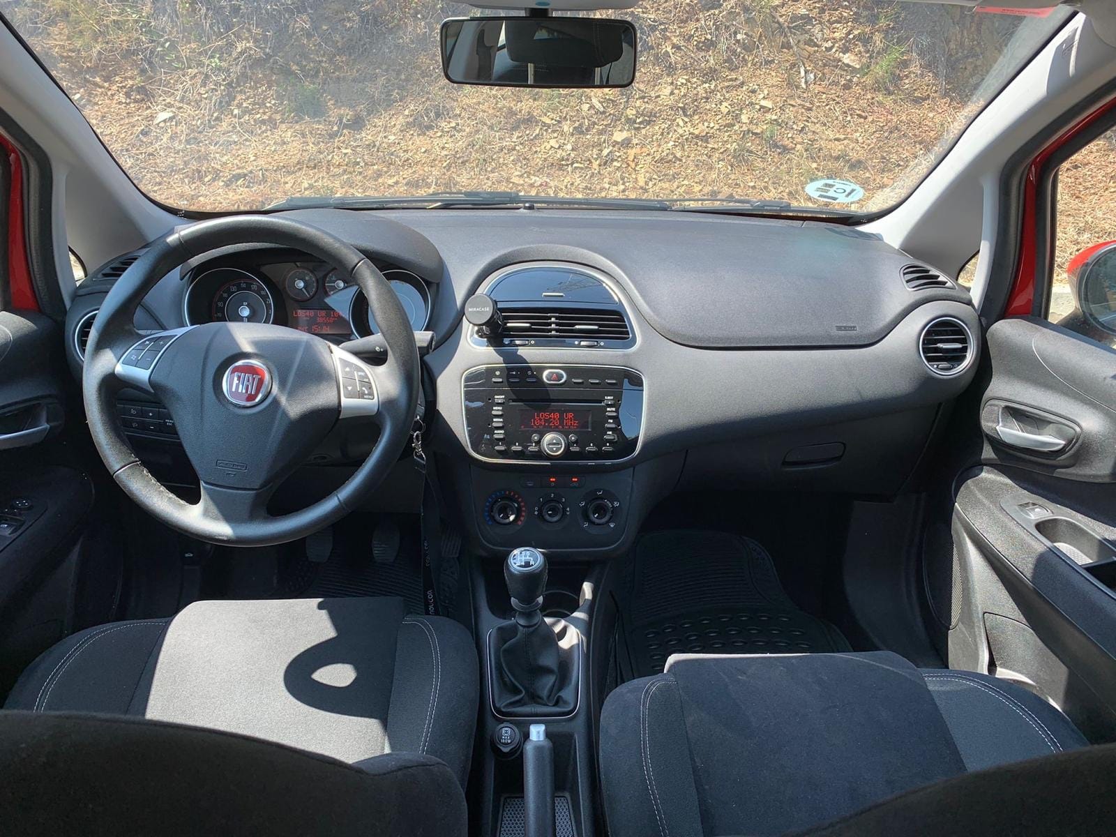 Fiat Punto avec Entrée audio / iPod