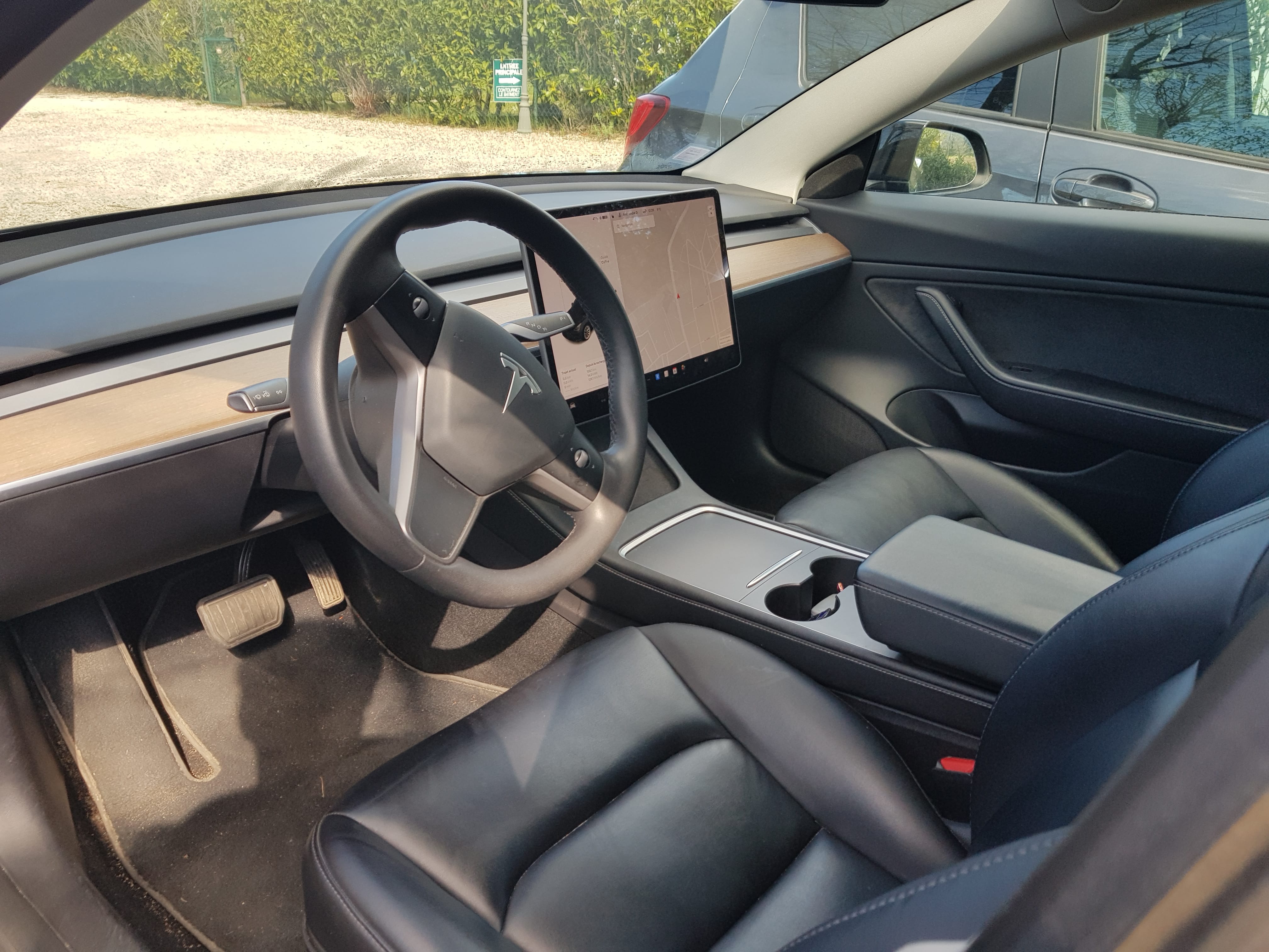 Tesla Model 3 Long Range avec Caméra de recul