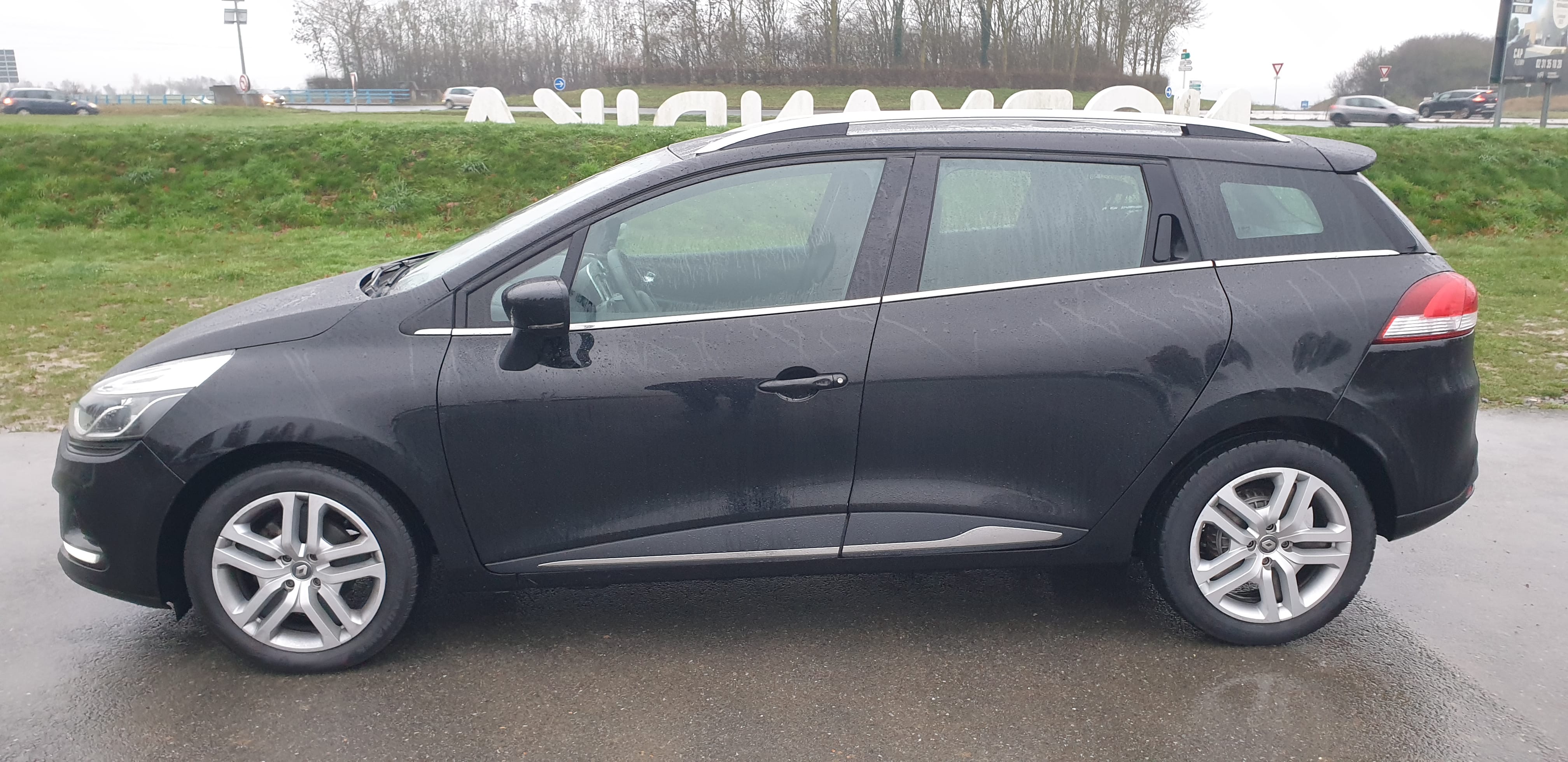 Renault Clio Estate 1.5L dCi 90cv Zen avec Climatisation