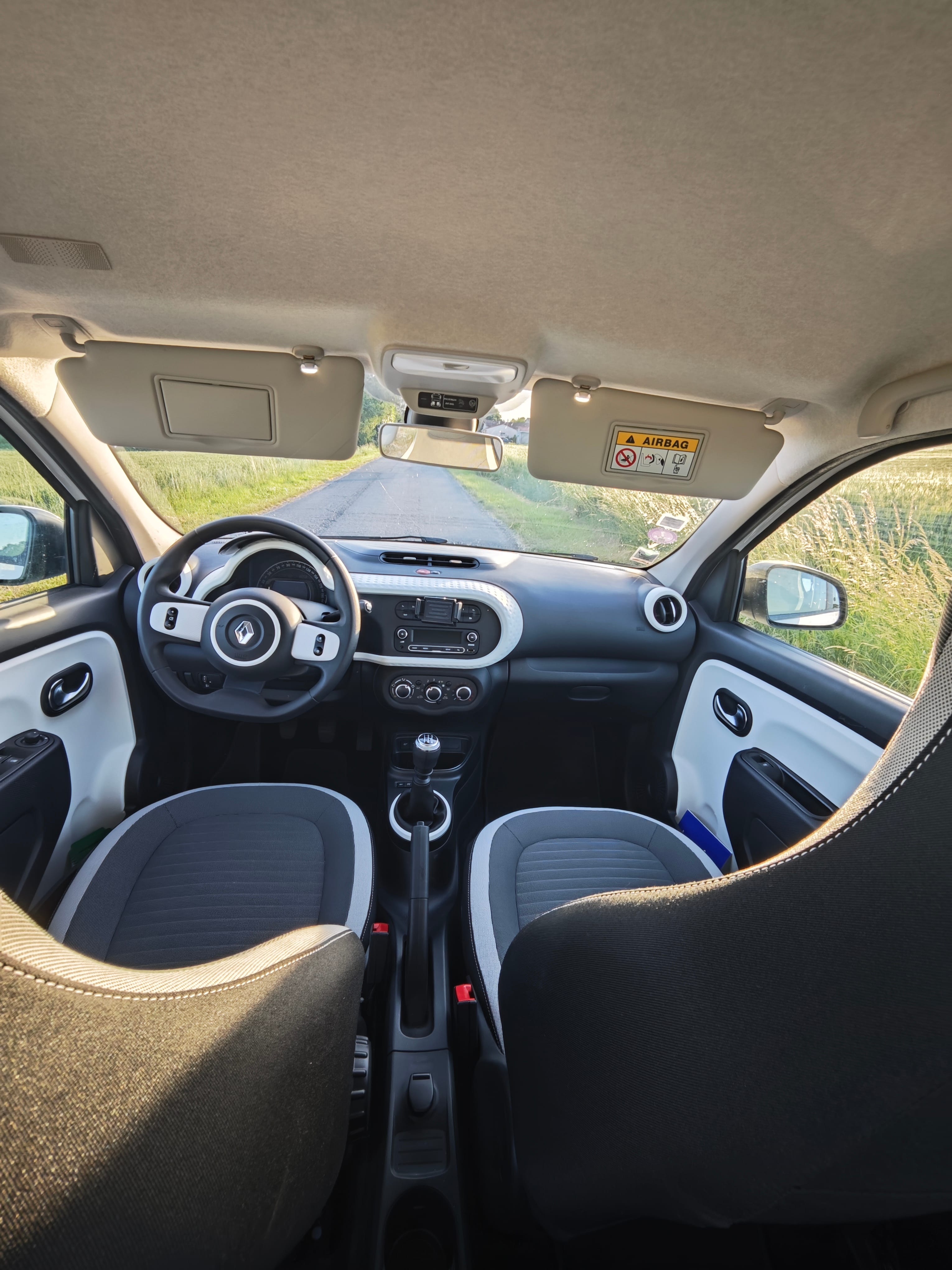 Renault Twingo III 0.9 TCe avec Audio Bluetooth